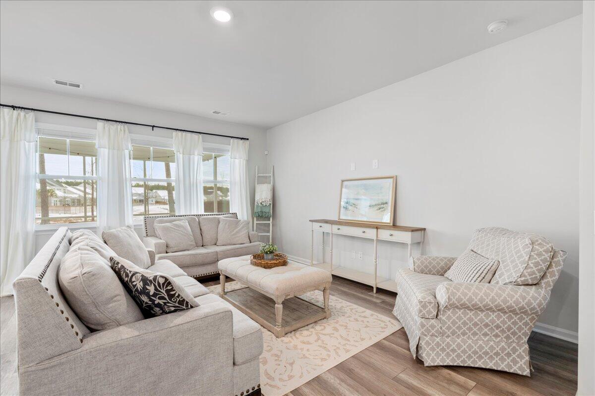 110 Upper Trestles Avenue