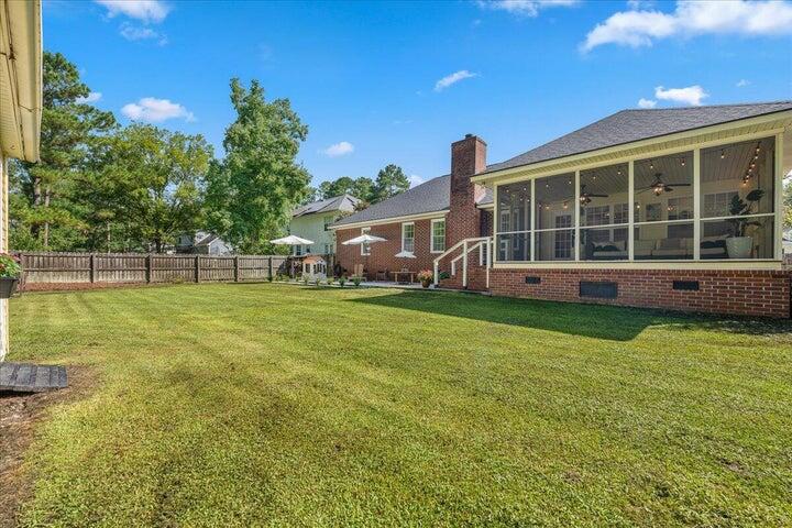 509 King Charles Circle