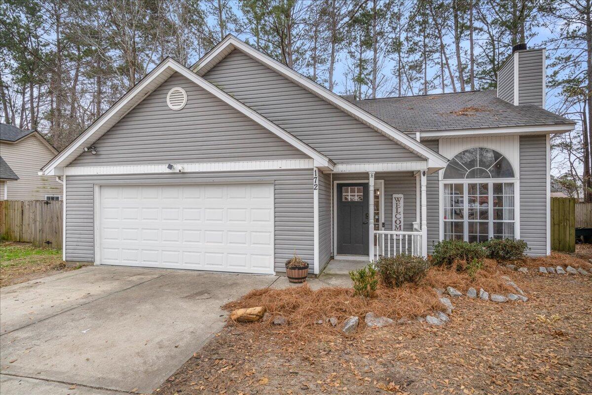 172 Paddock Way