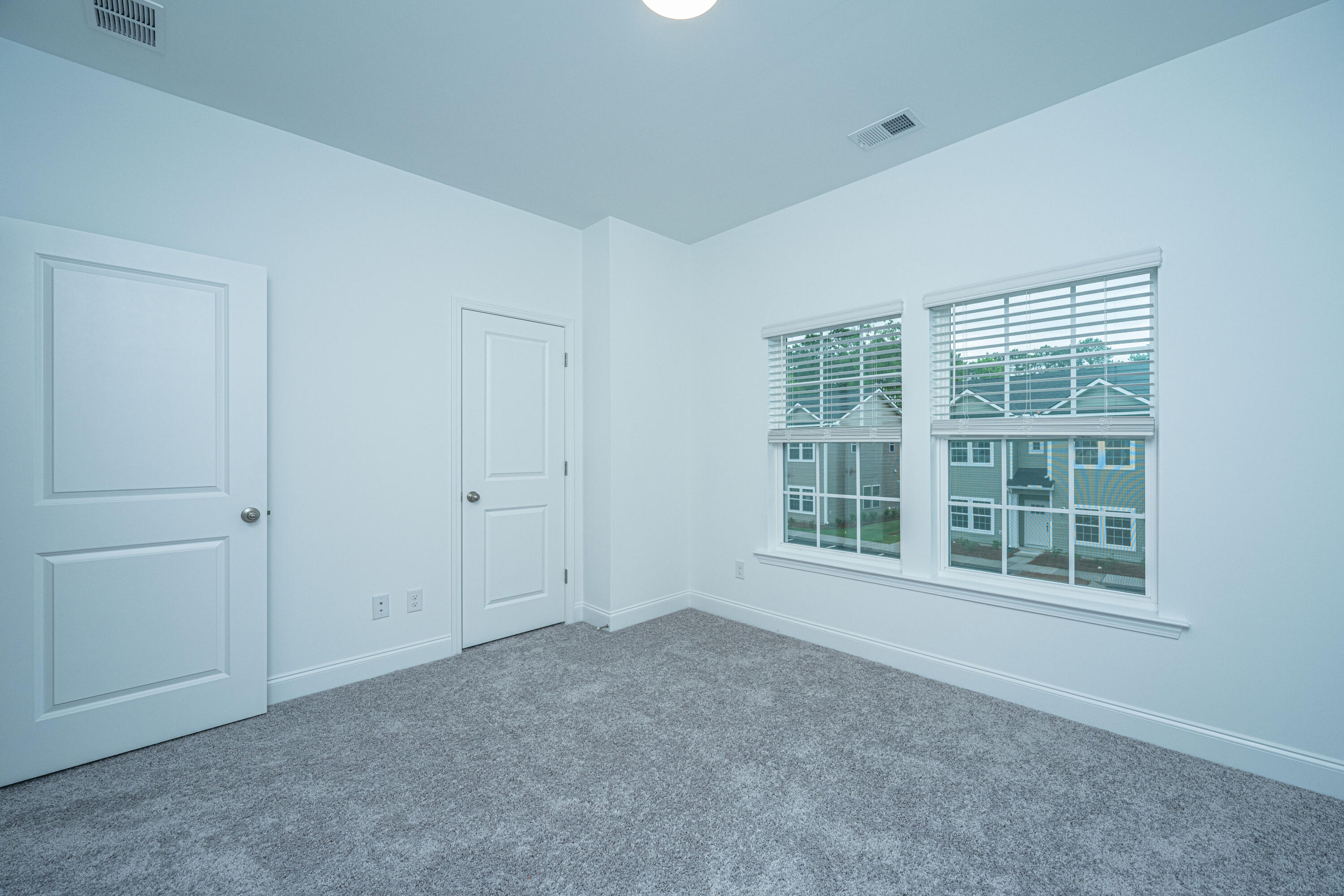 1501 Twin Rivers Drive # 37