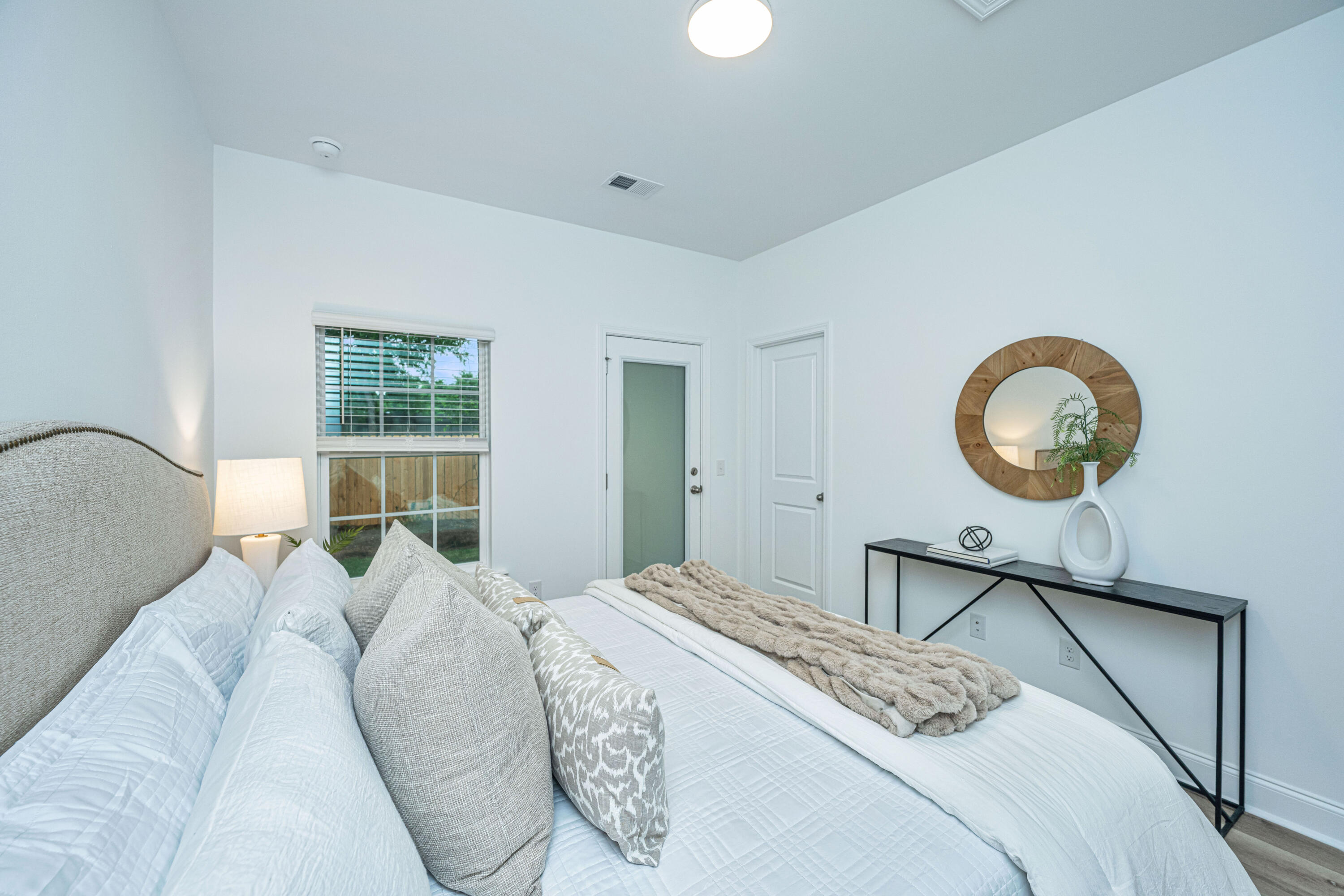 1501 Twin Rivers Drive # 37