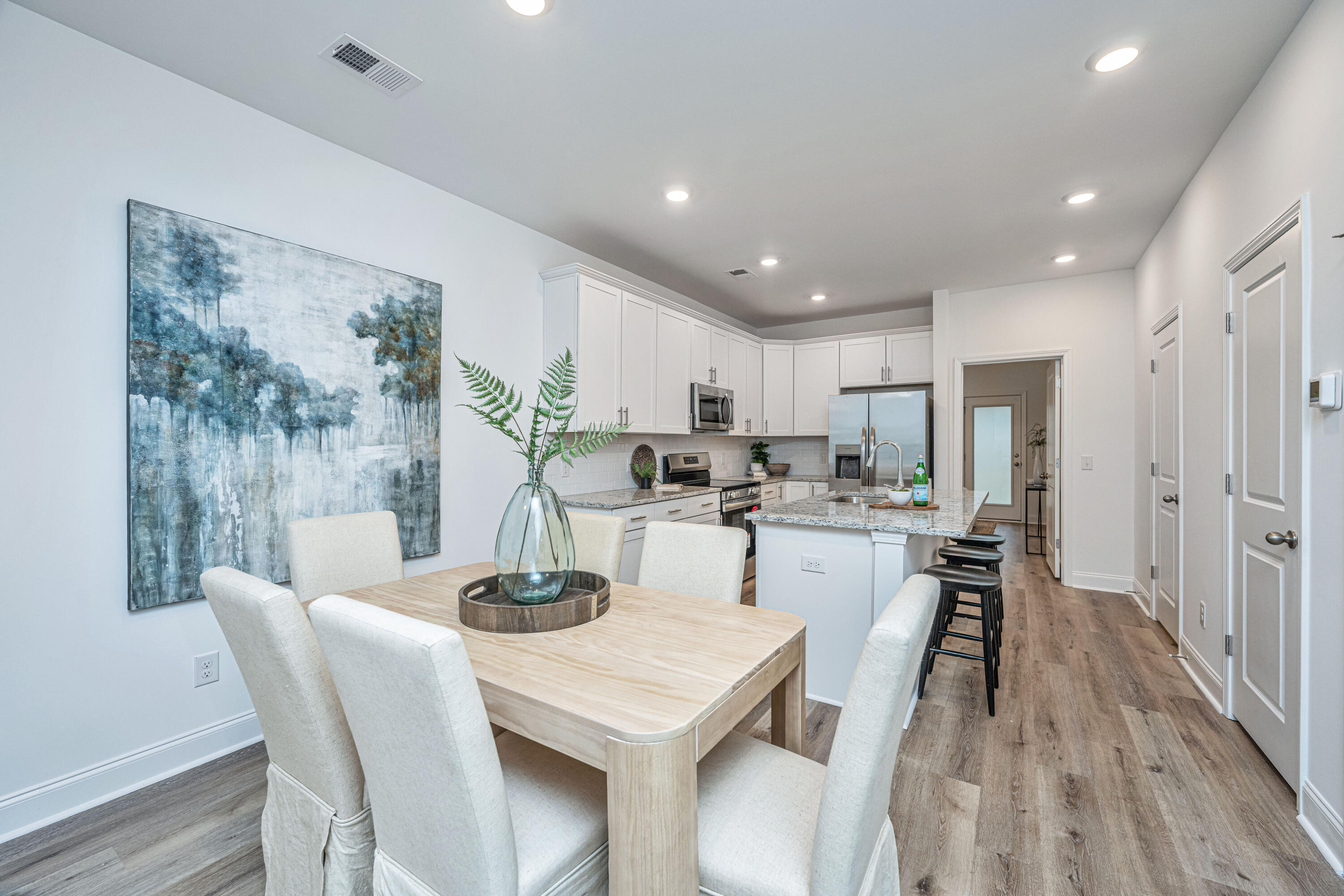 1501 Twin Rivers Drive # 37