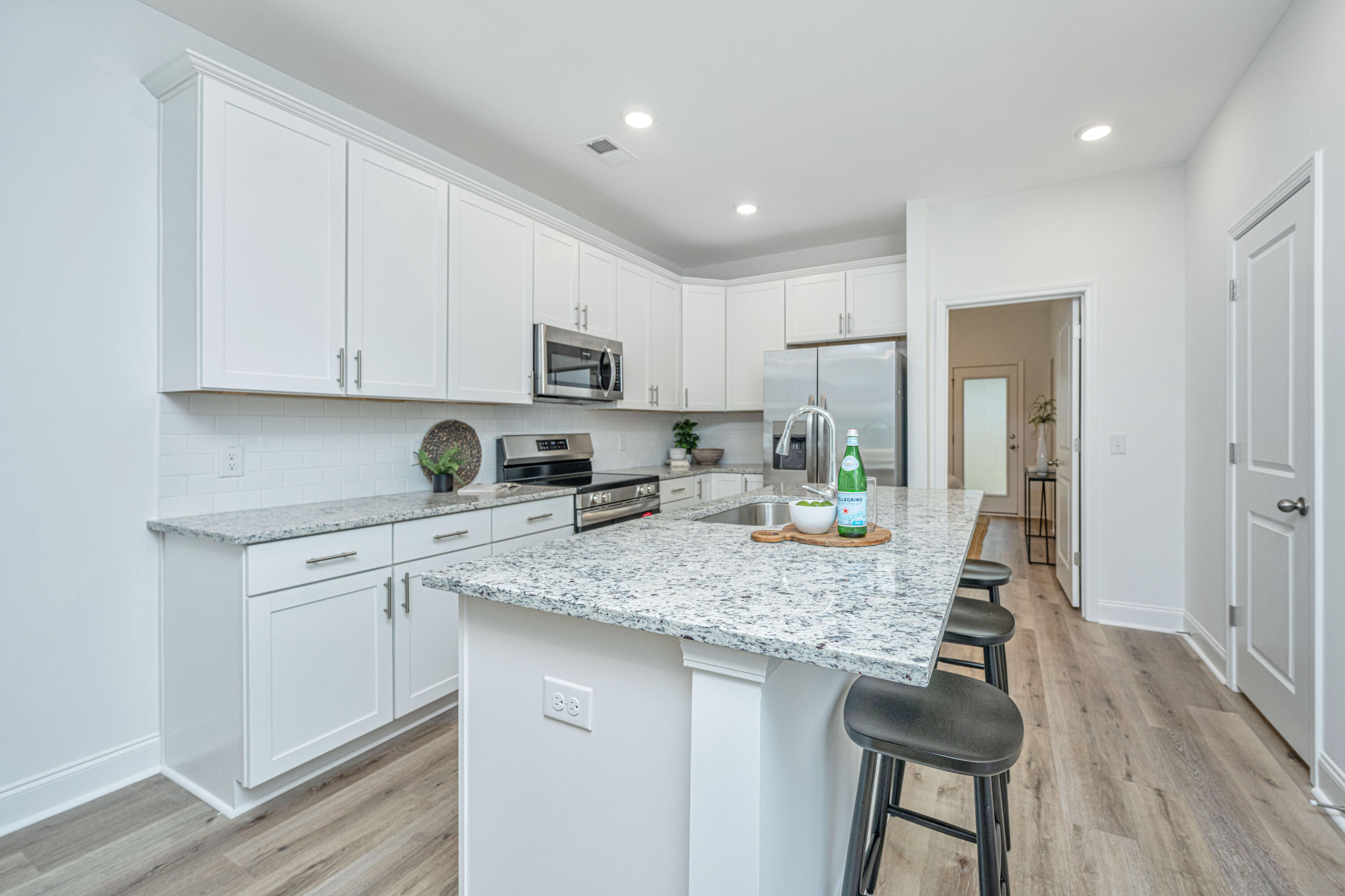 1501 Twin Rivers Drive # 37