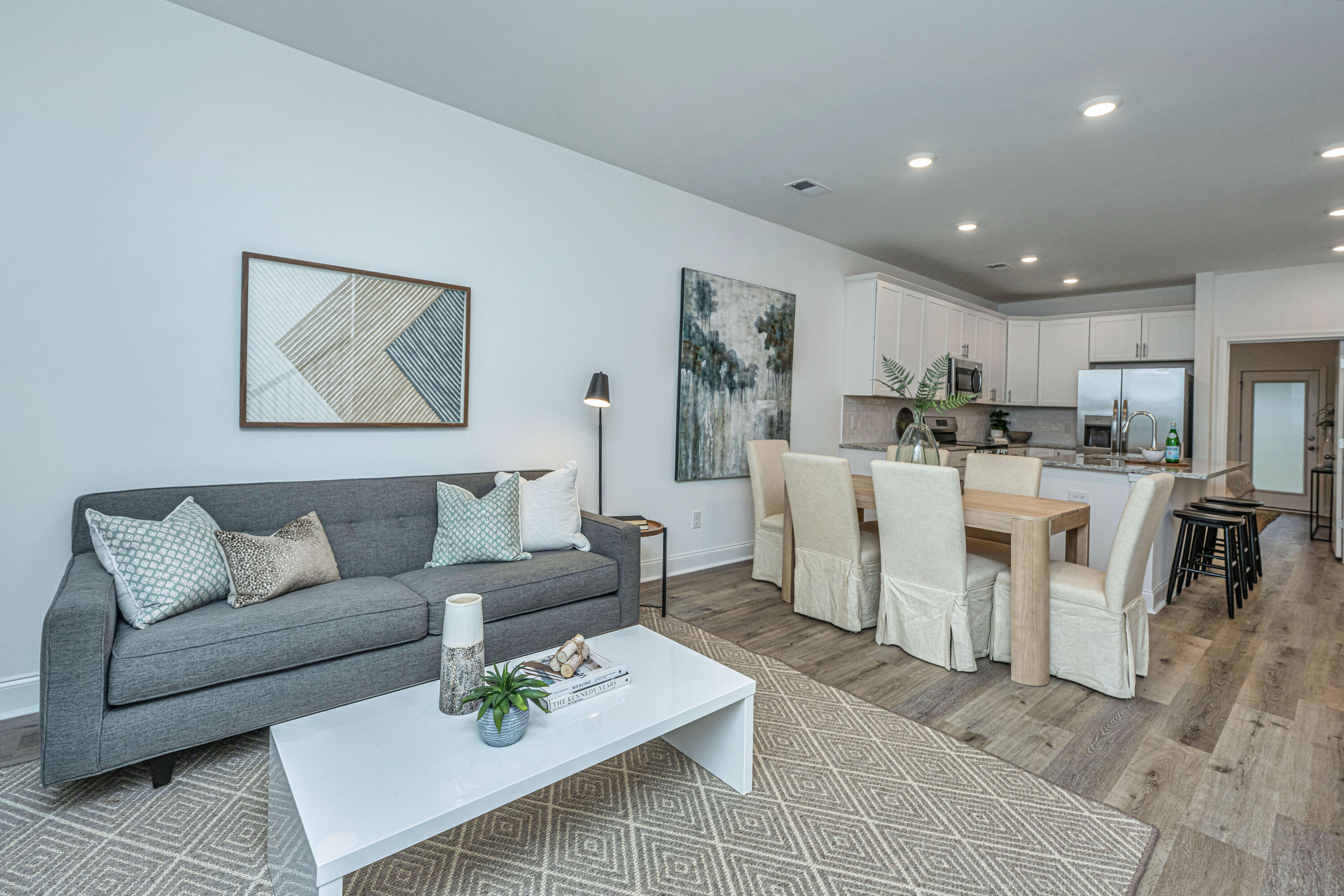1501 Twin Rivers Drive # 37