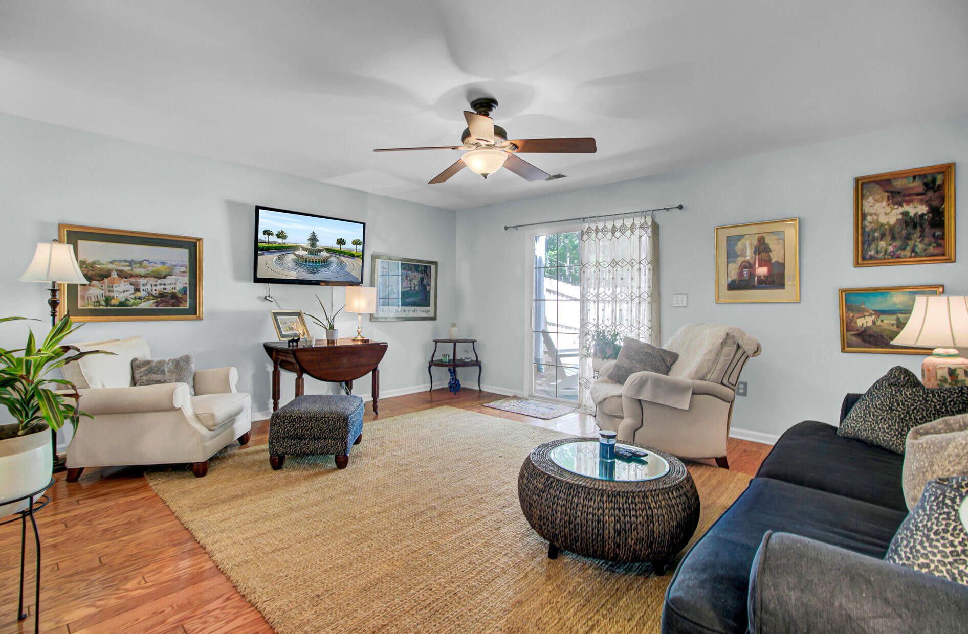 1122 Island Club Drive
