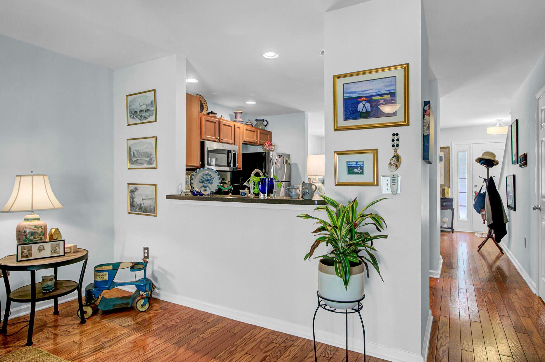 1122 Island Club Drive