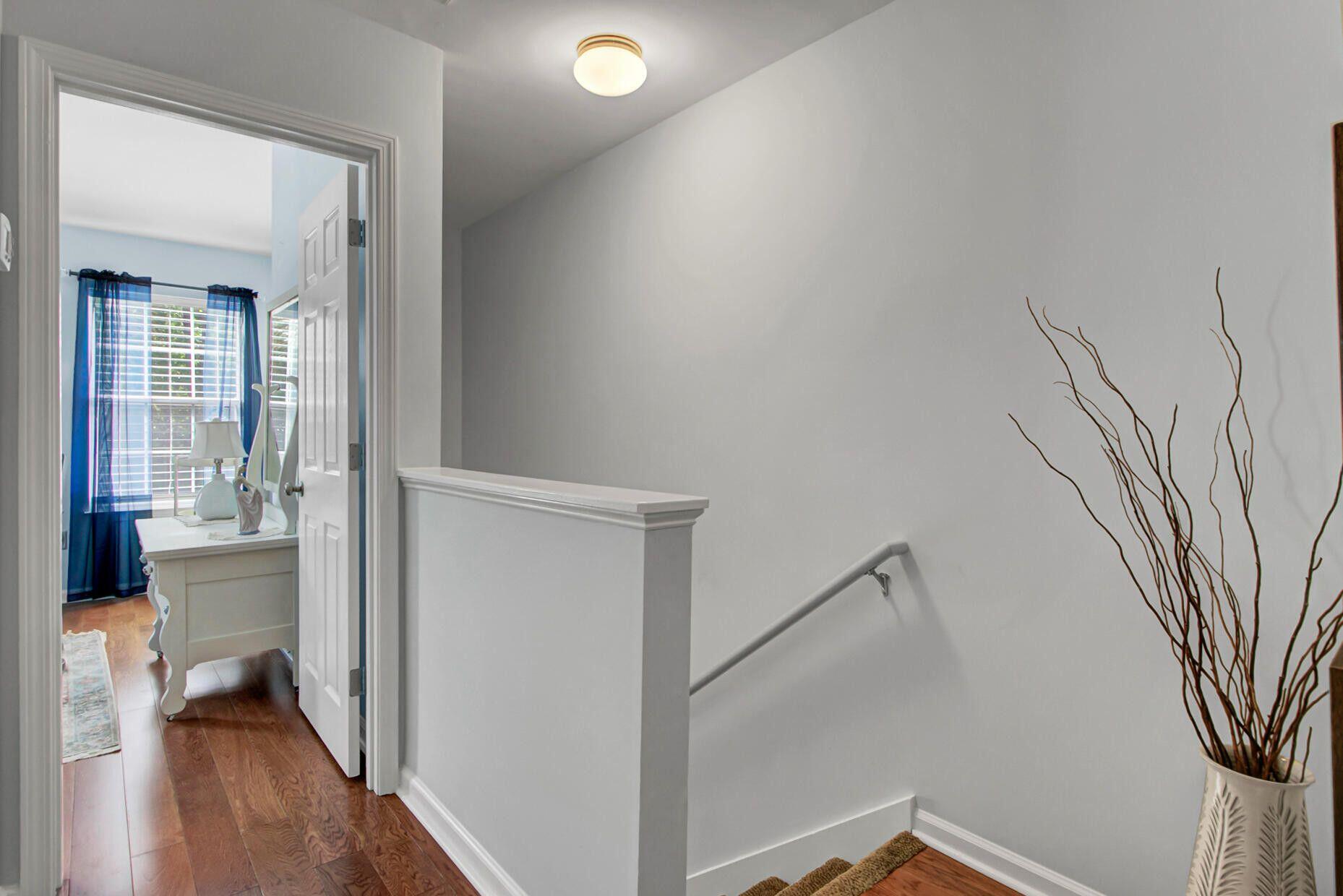 1122 Island Club Drive