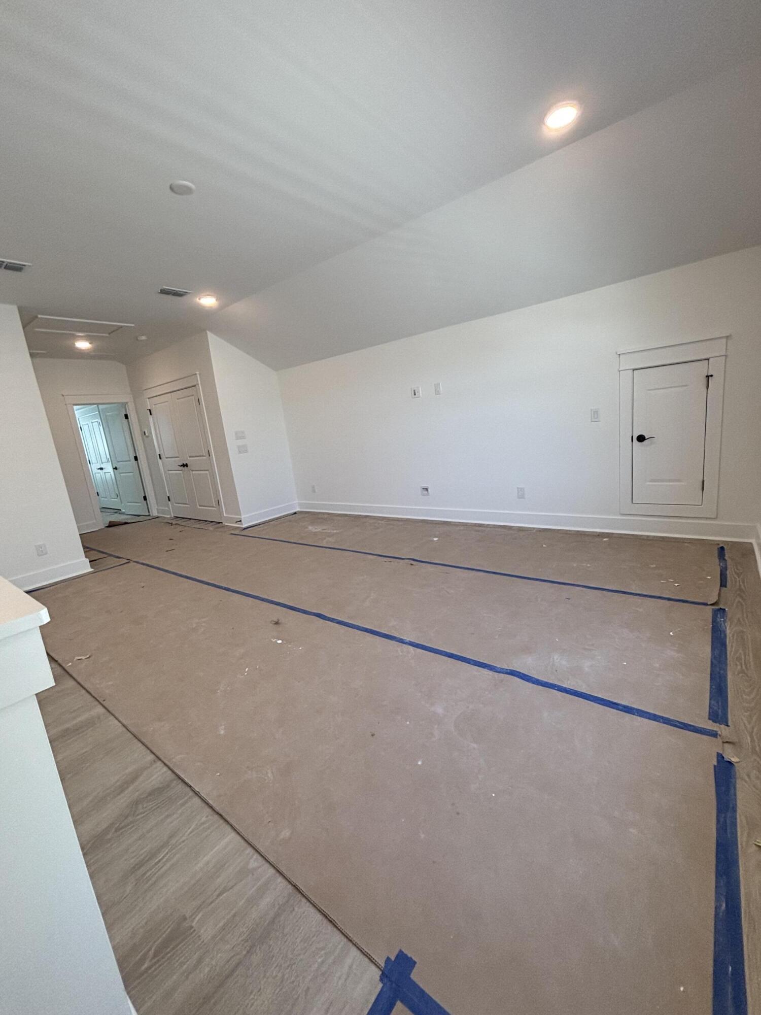 586 Marsh Cove Circle