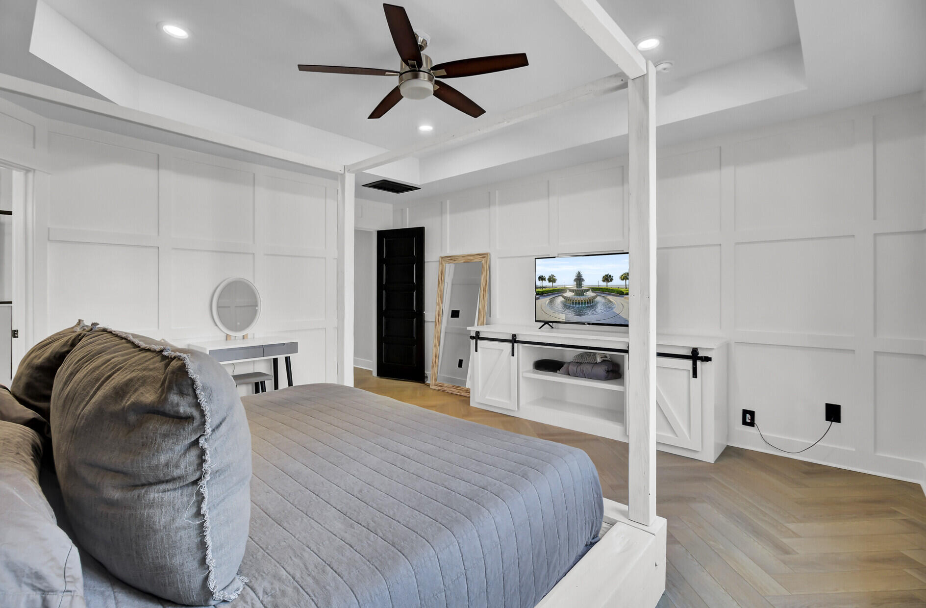 3110 Safe Harbor Way