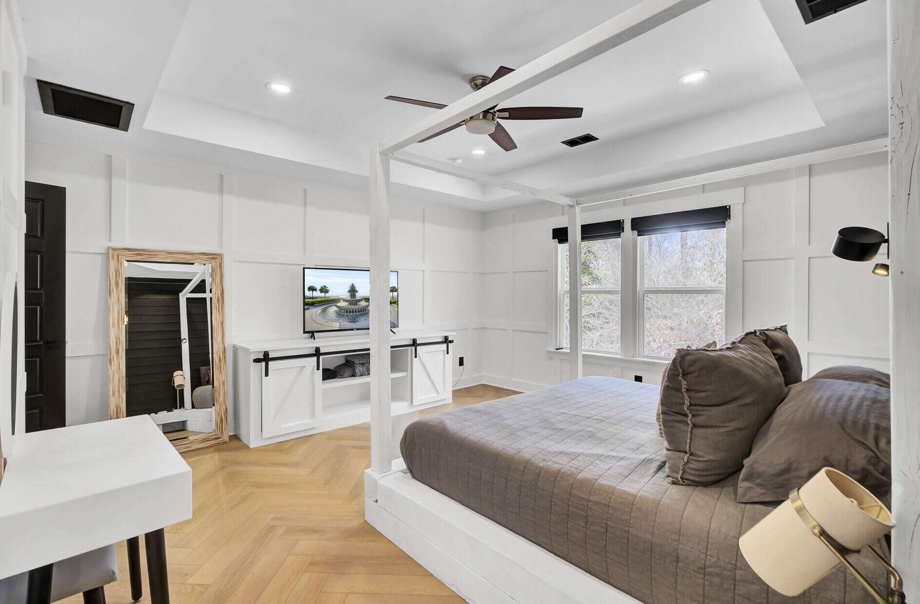 3110 Safe Harbor Way
