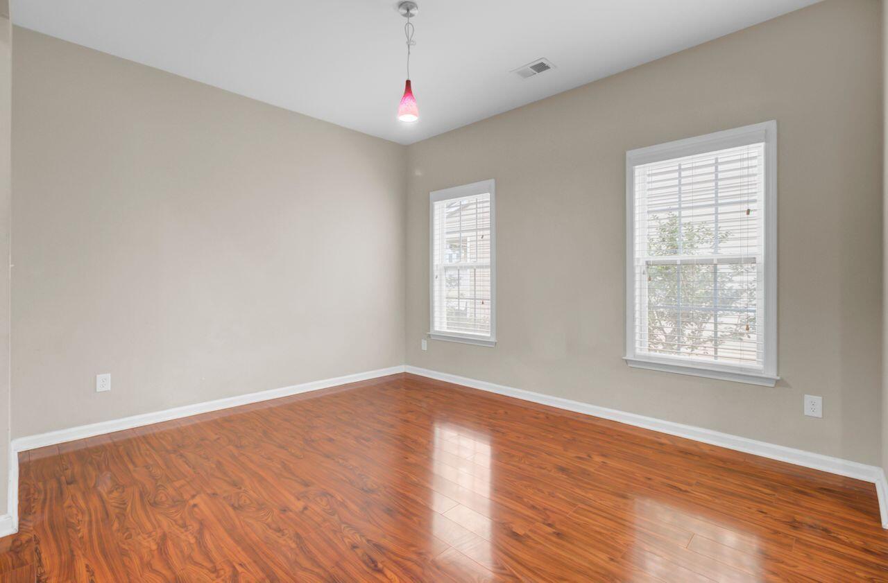 518 Mountain Laurel Circle