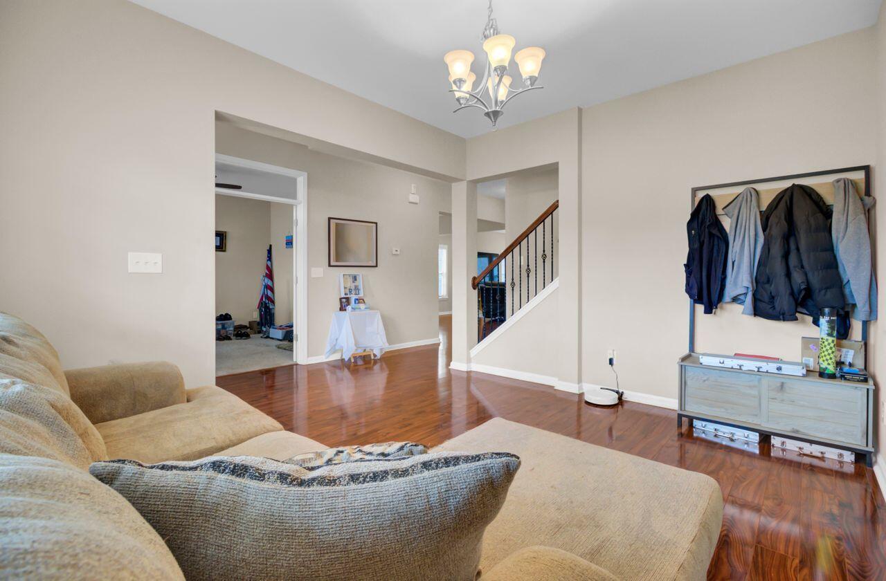 518 Mountain Laurel Circle