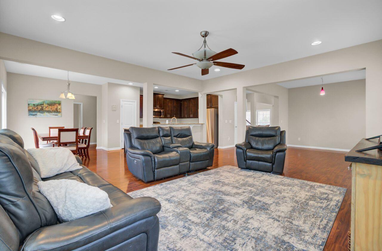518 Mountain Laurel Circle