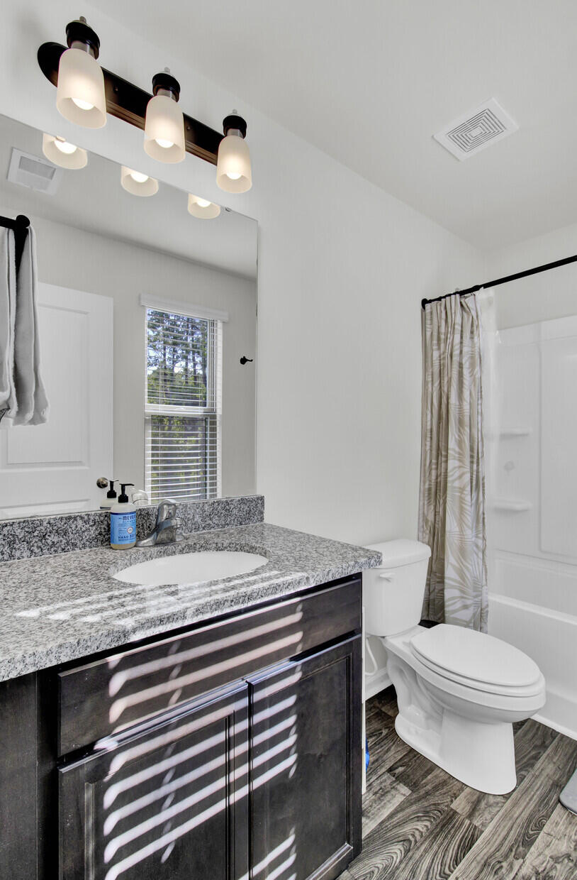 1032 Berry Patch Circle