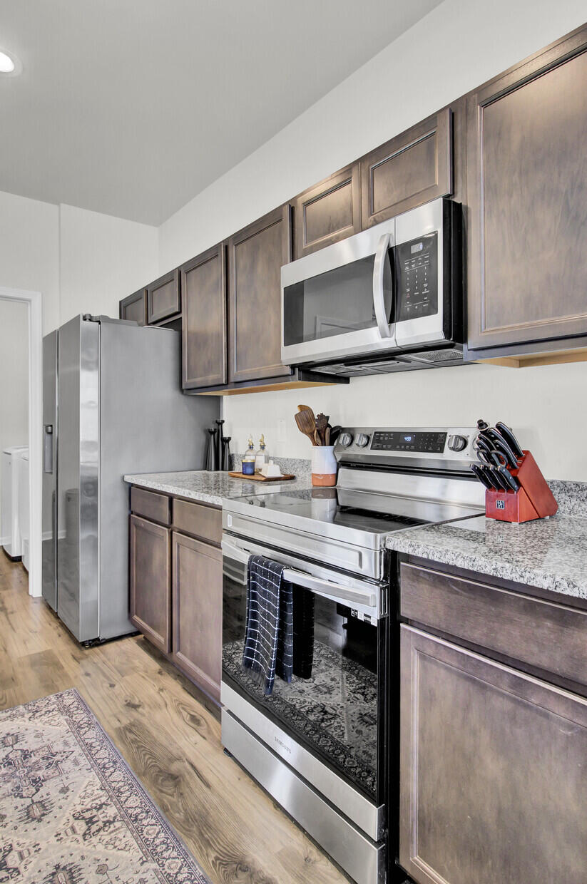 1032 Berry Patch Circle