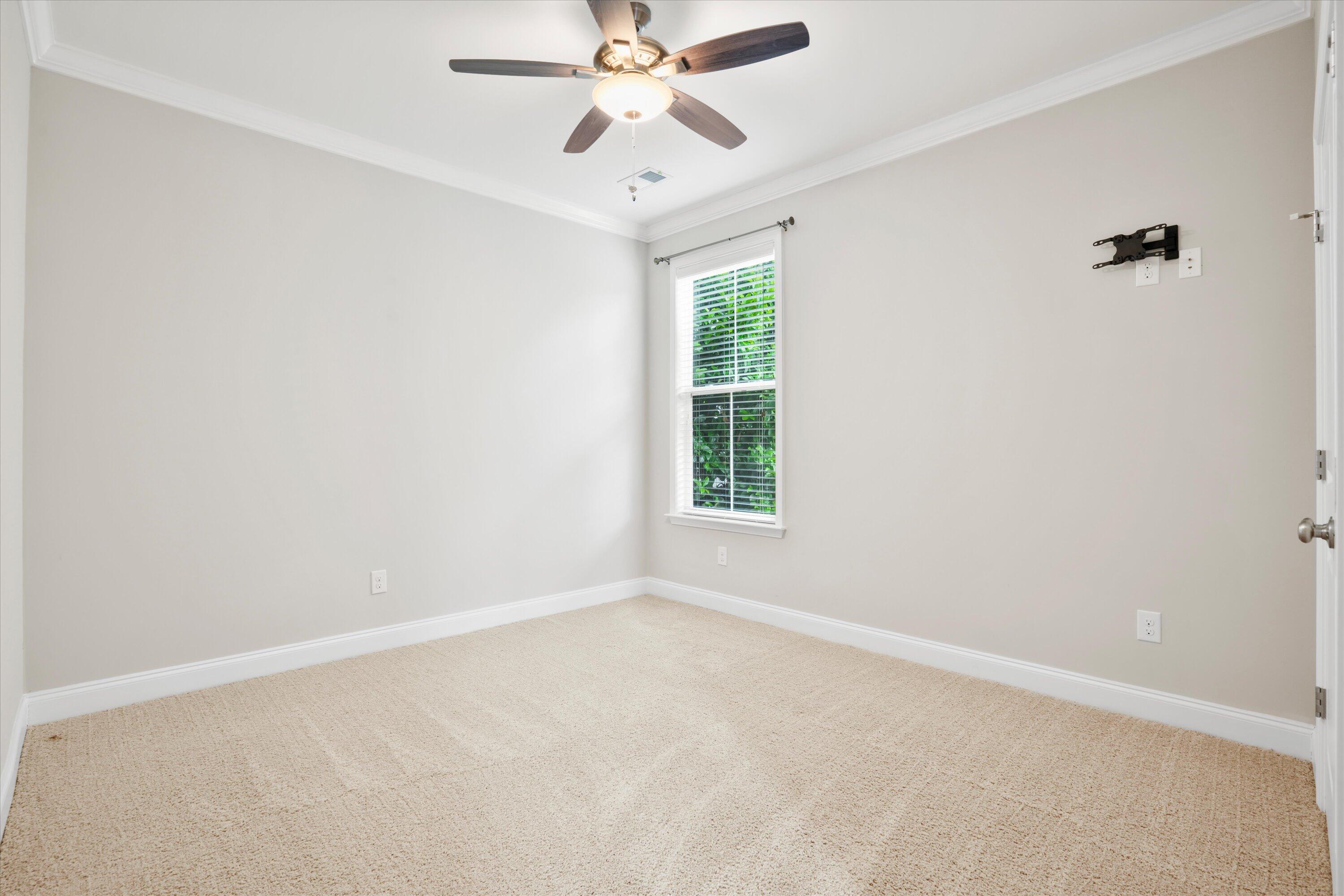404 Ambergate Lane