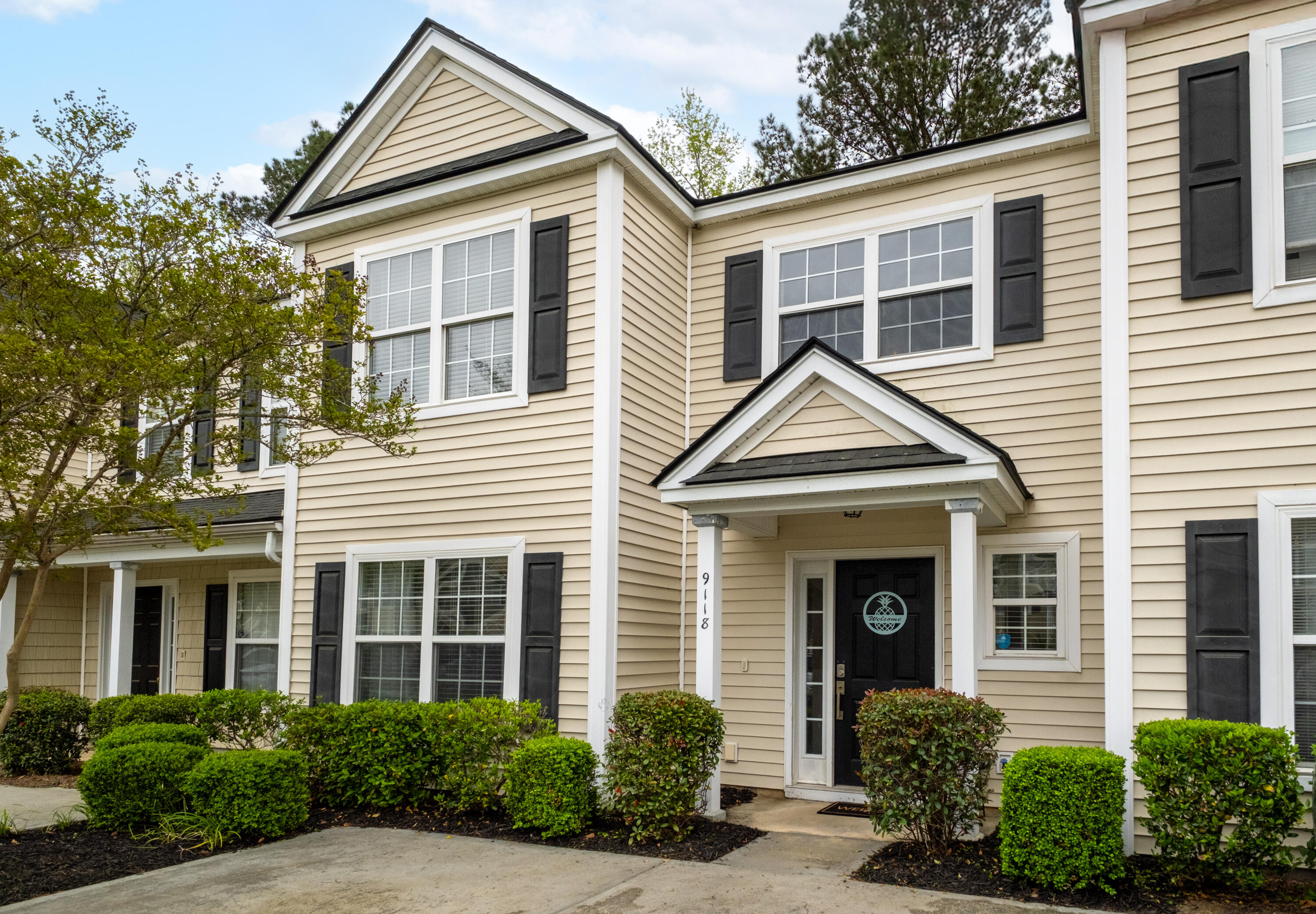 9118 Maple Grove Drive