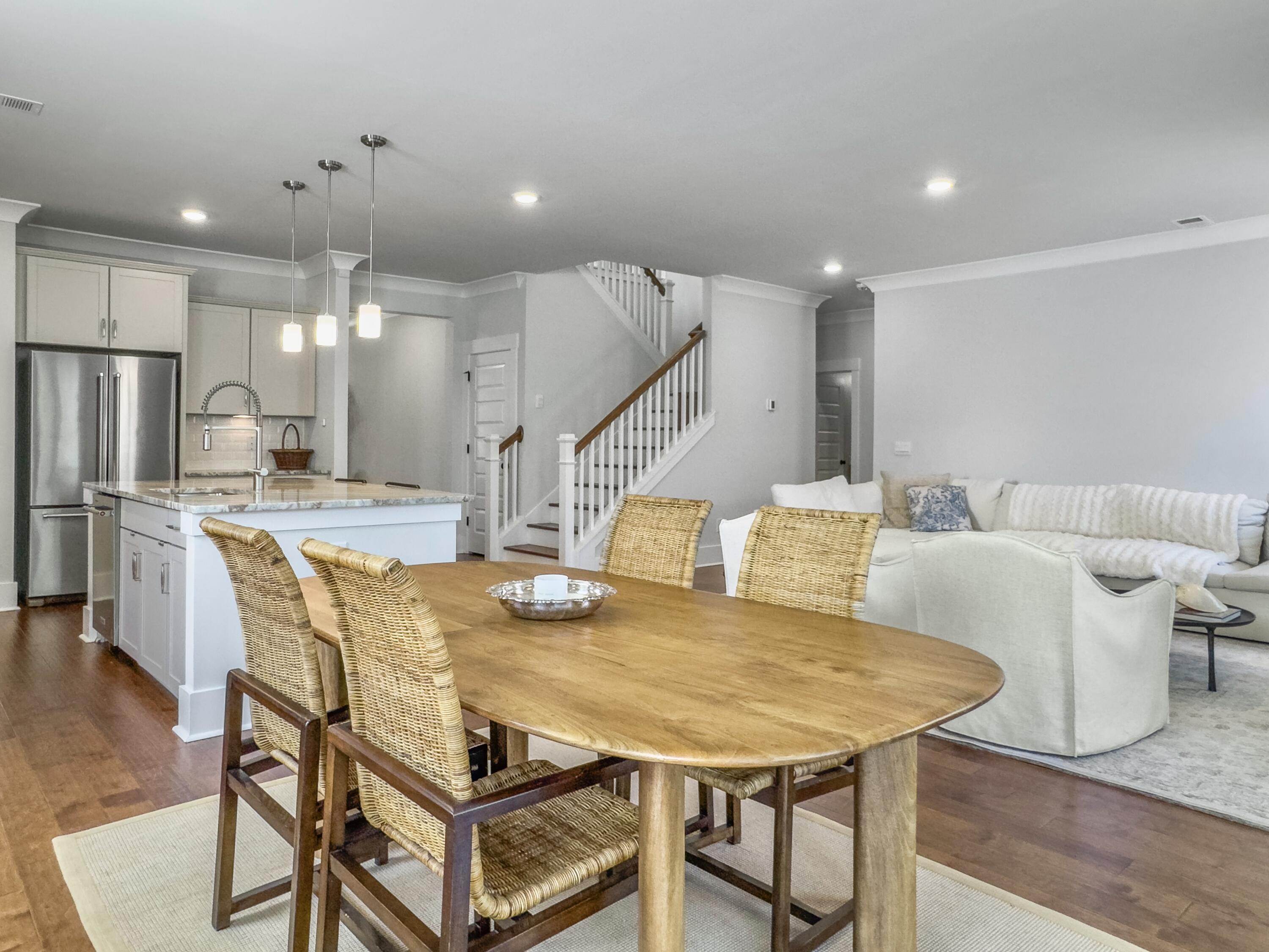 2823 Dearmin Drive