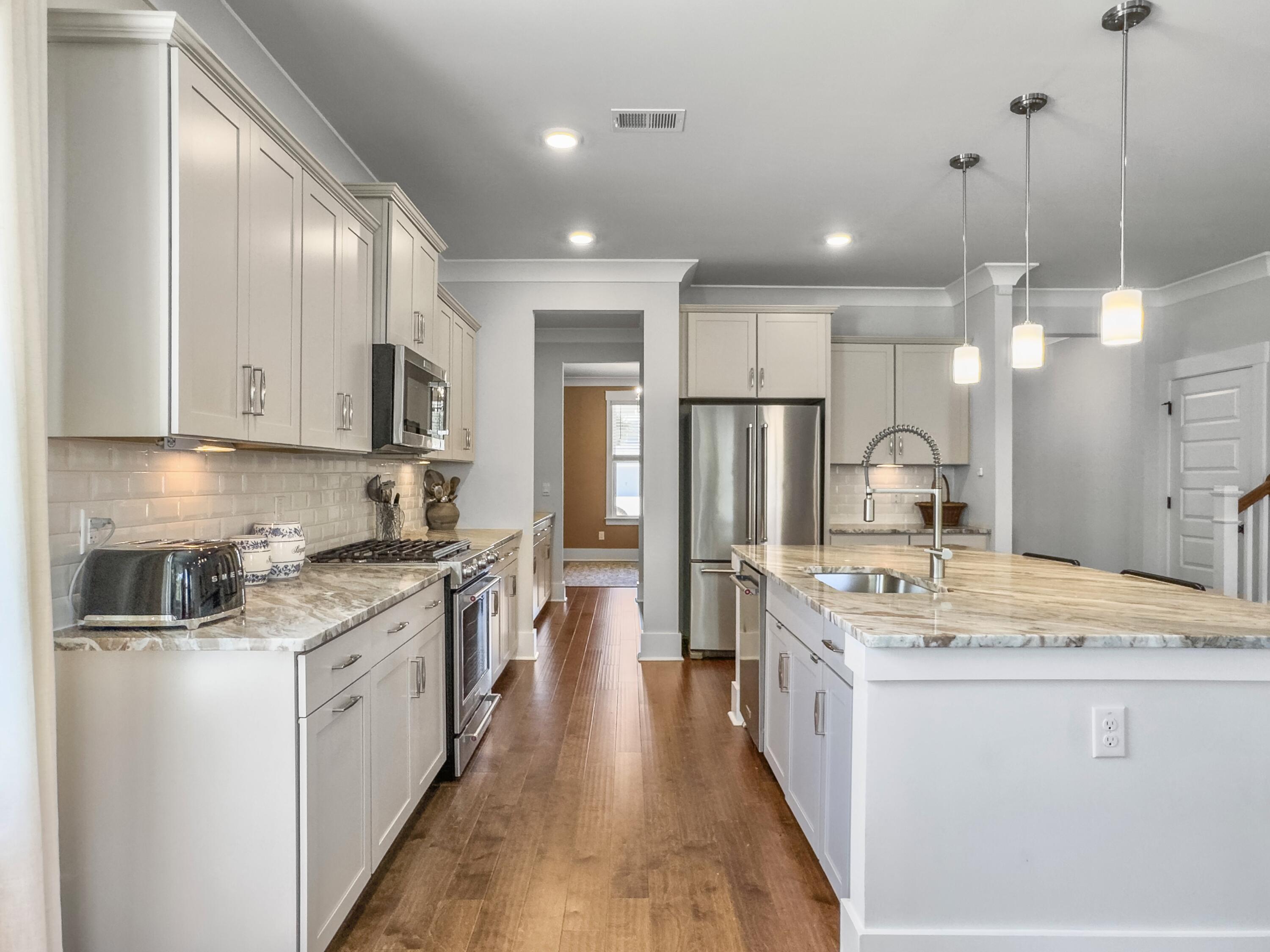 2823 Dearmin Drive