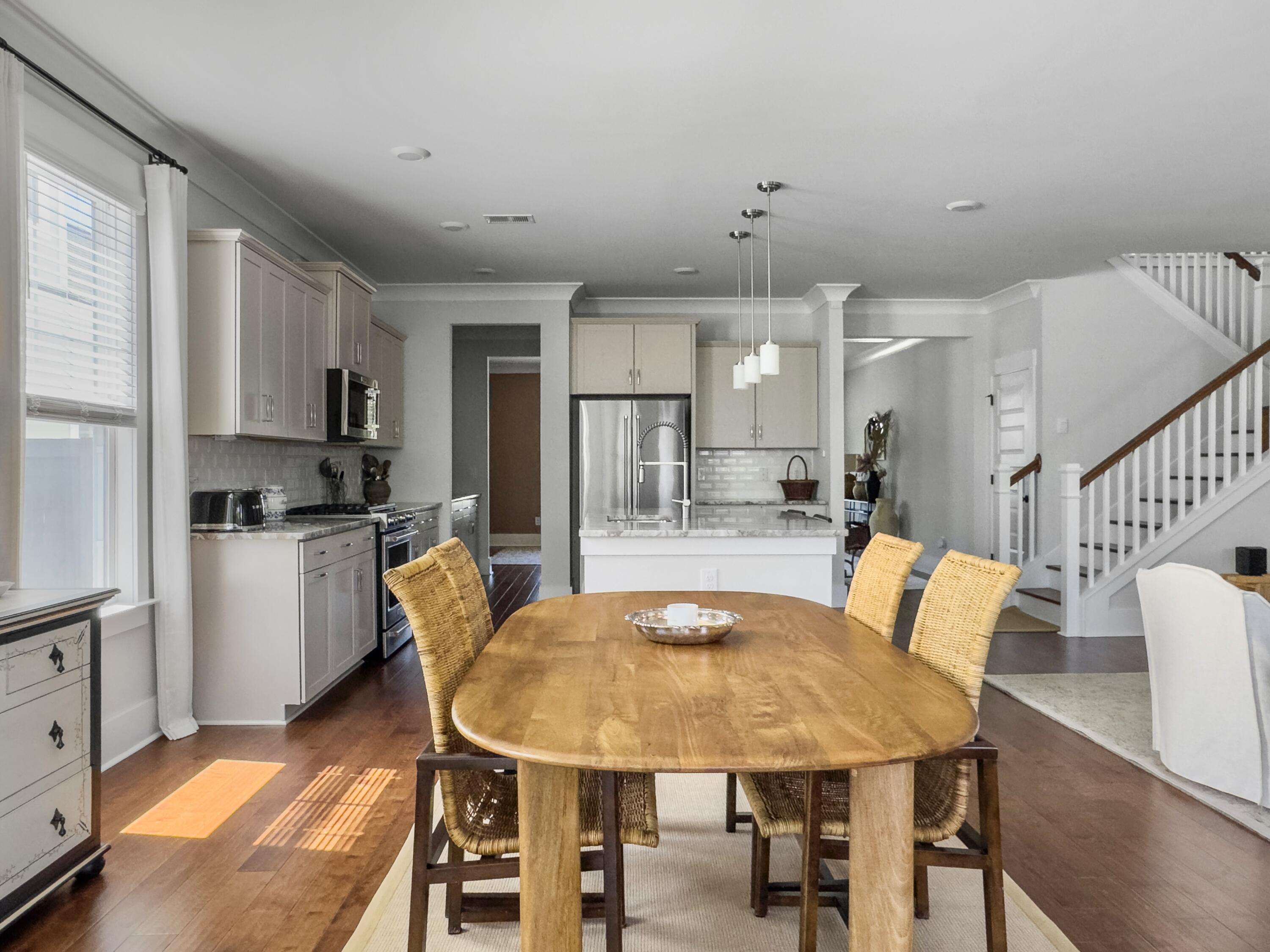 2823 Dearmin Drive