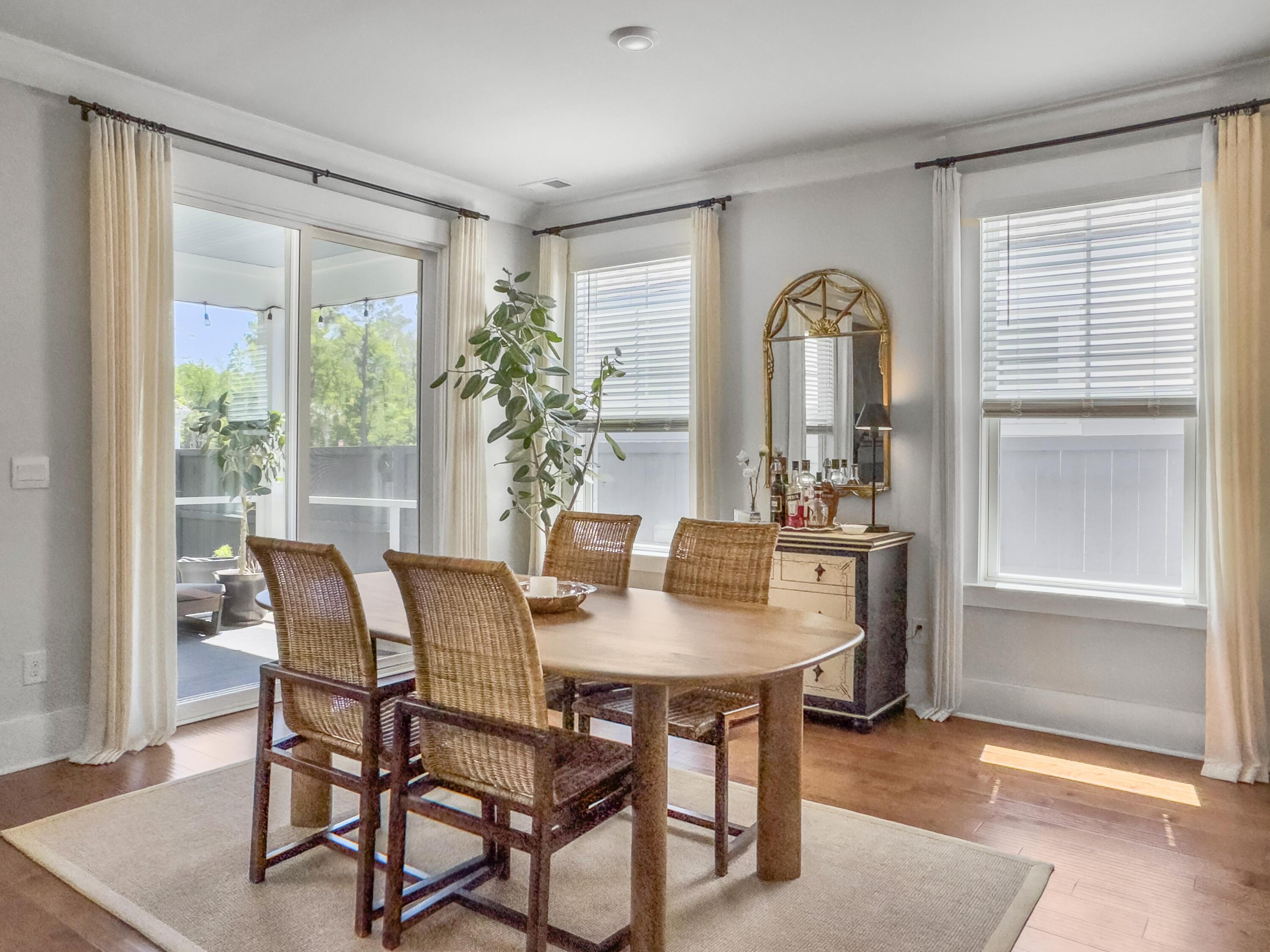 2823 Dearmin Drive