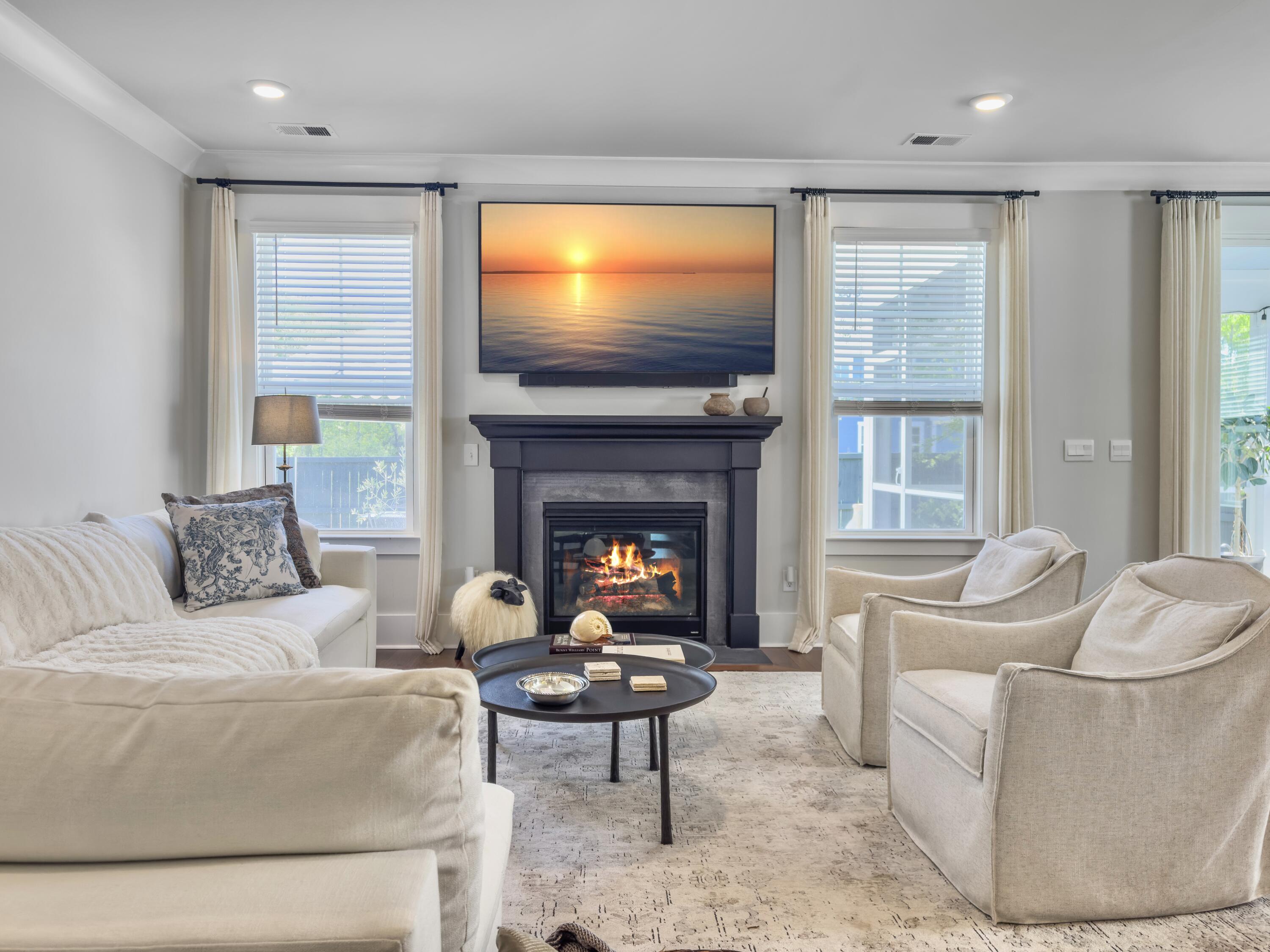 2823 Dearmin Drive