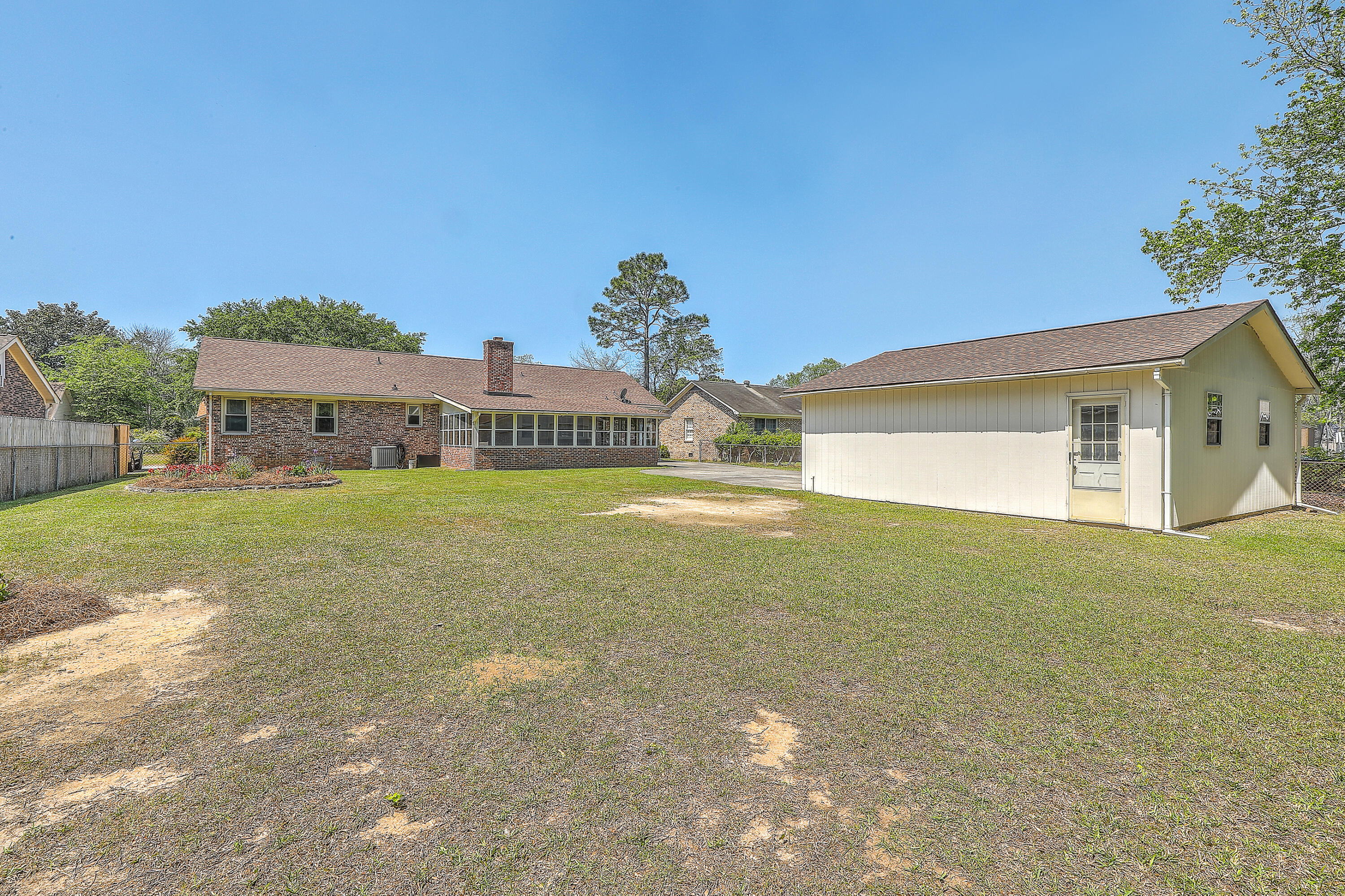 109 Winston Way