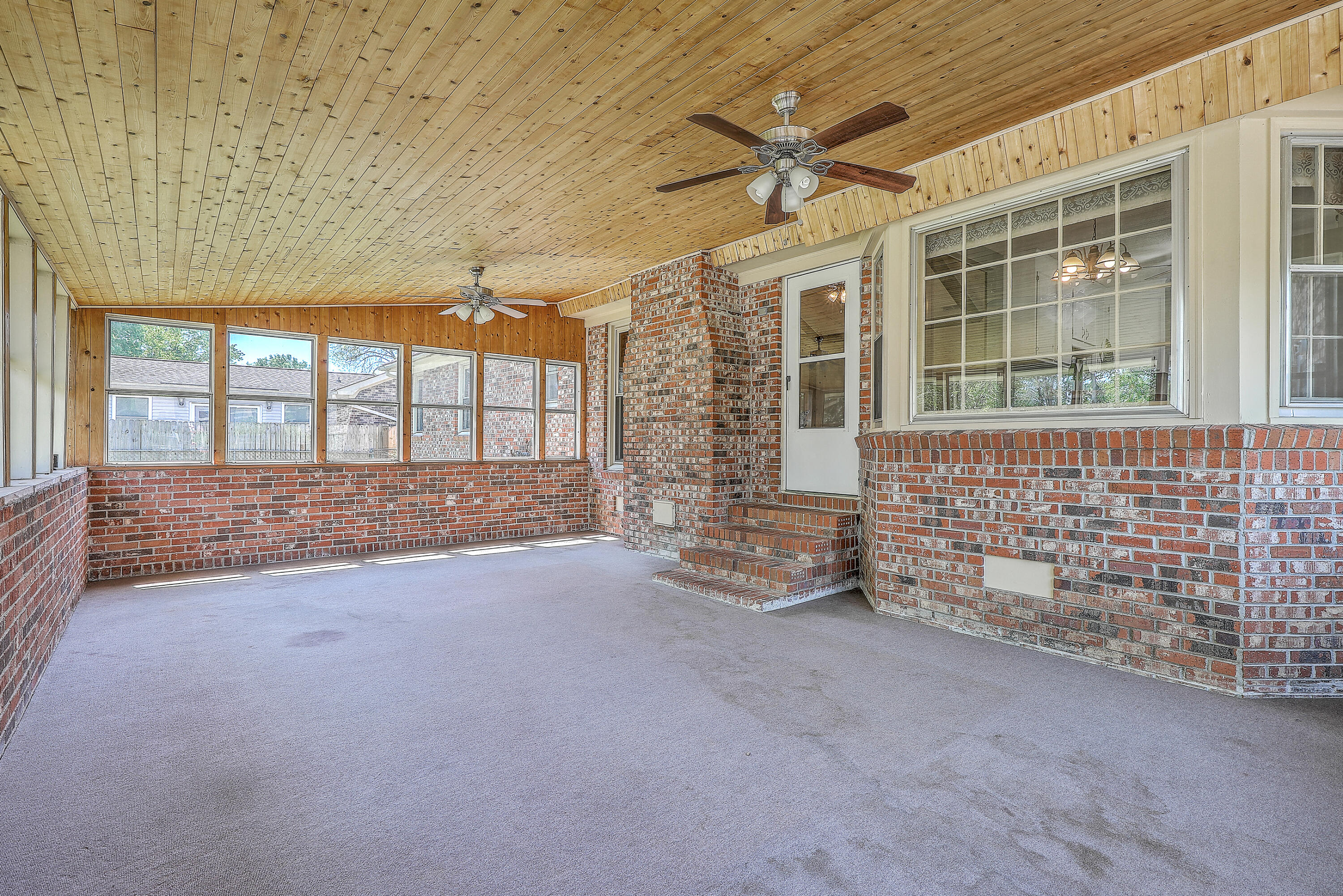 109 Winston Way