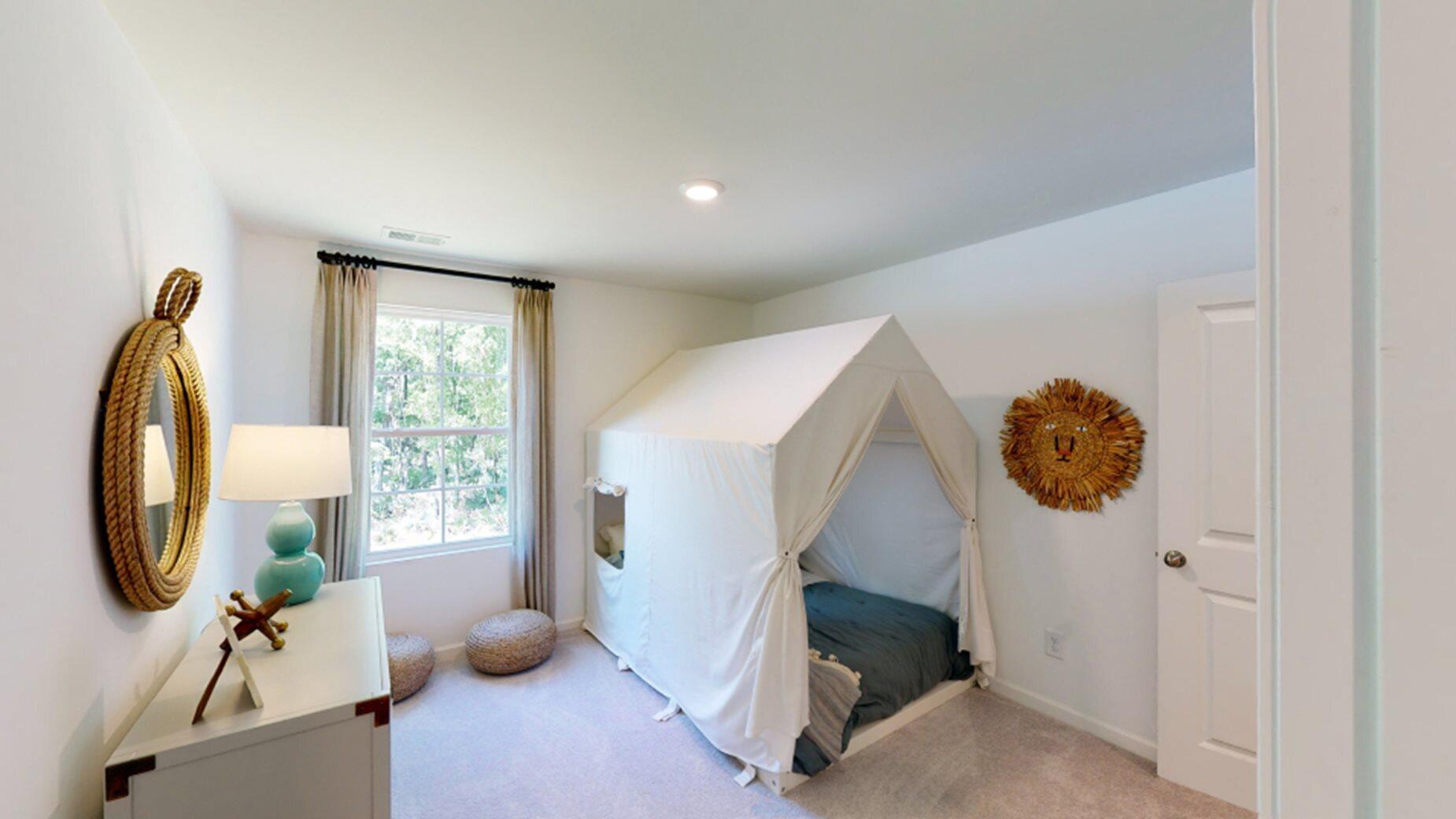 325 Pine Crest View