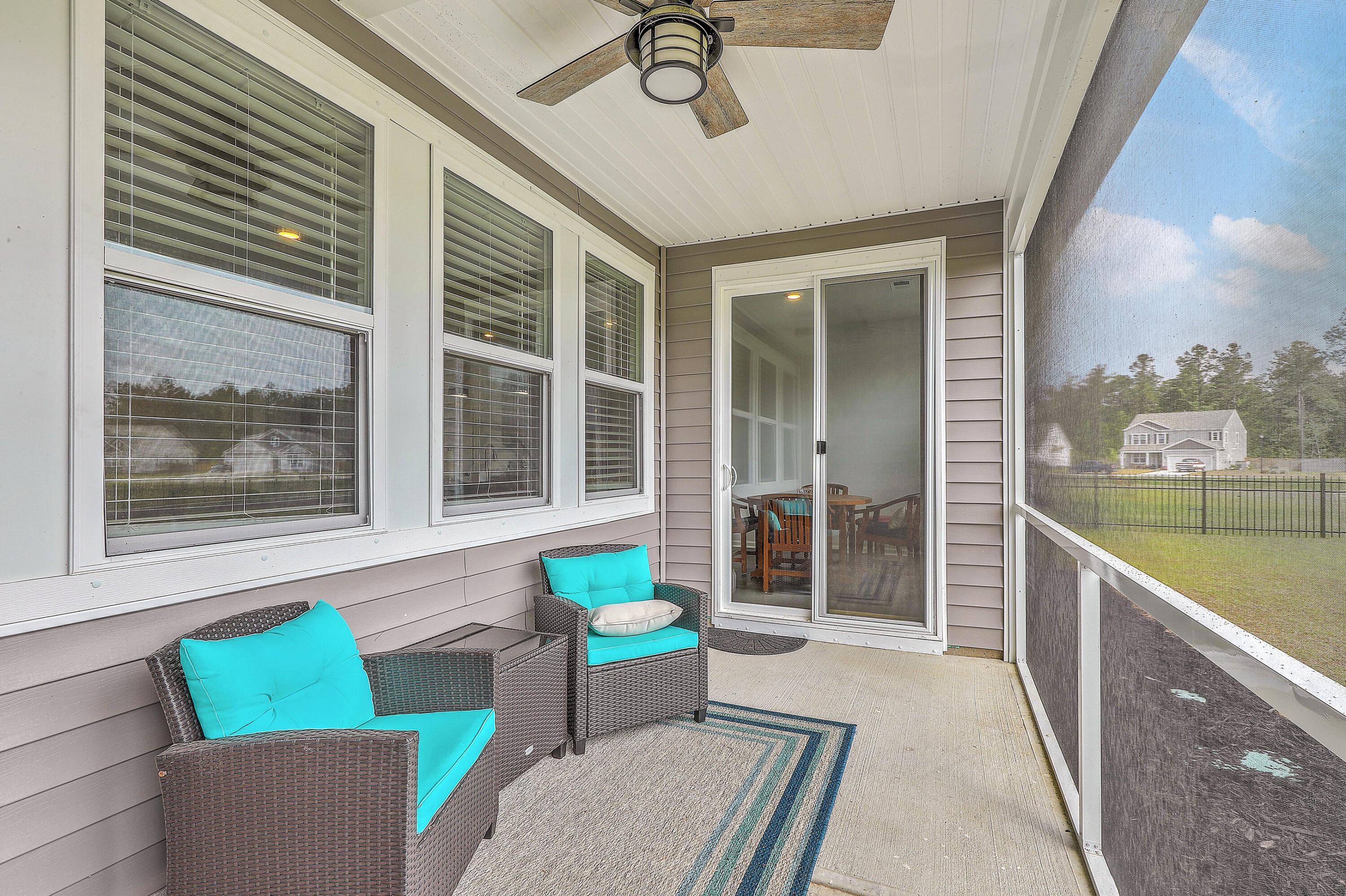 431 Canal Crossing Way