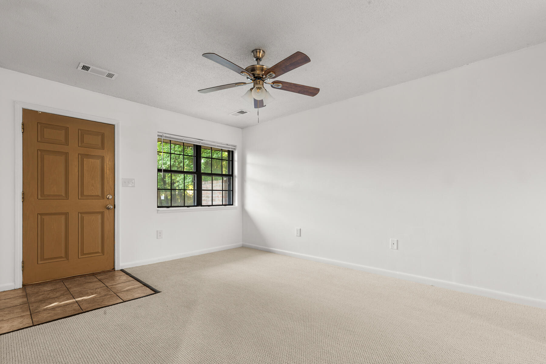7914 Dutch Court