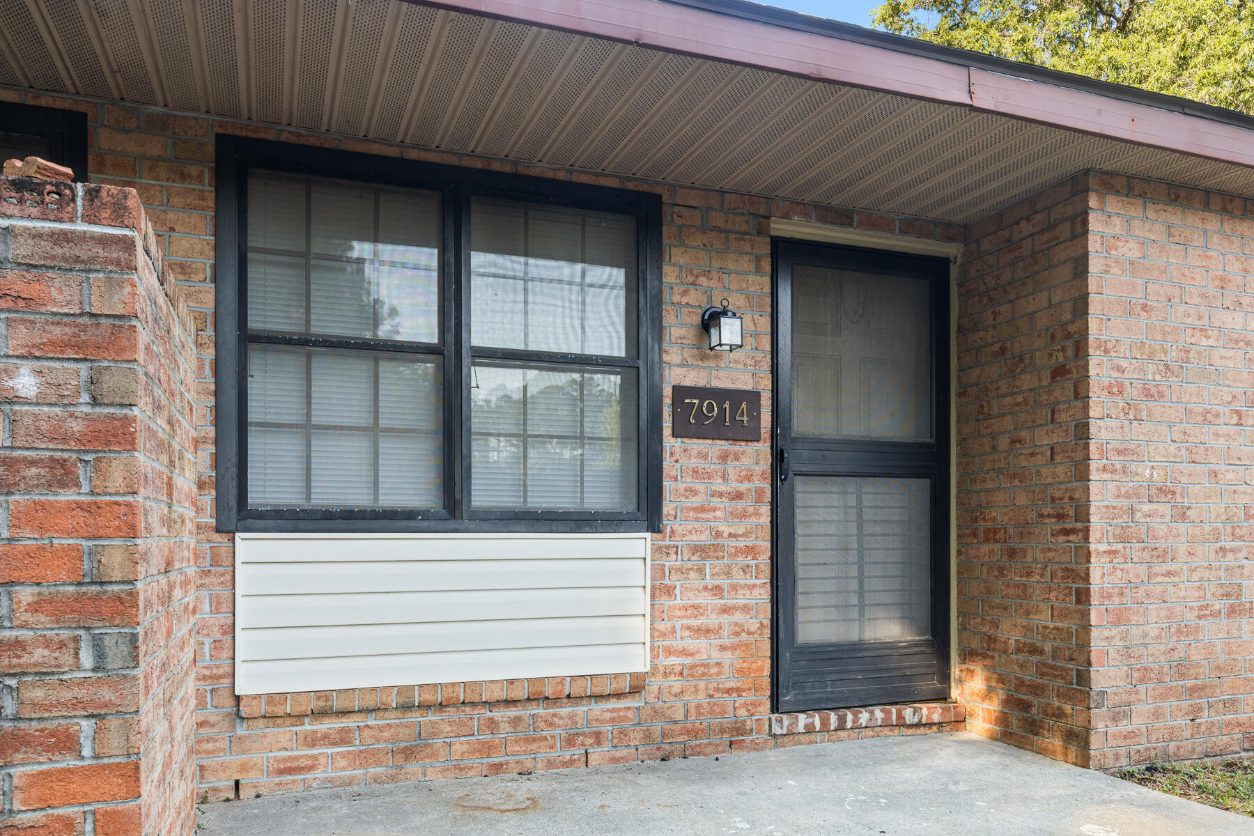 7914 Dutch Court
