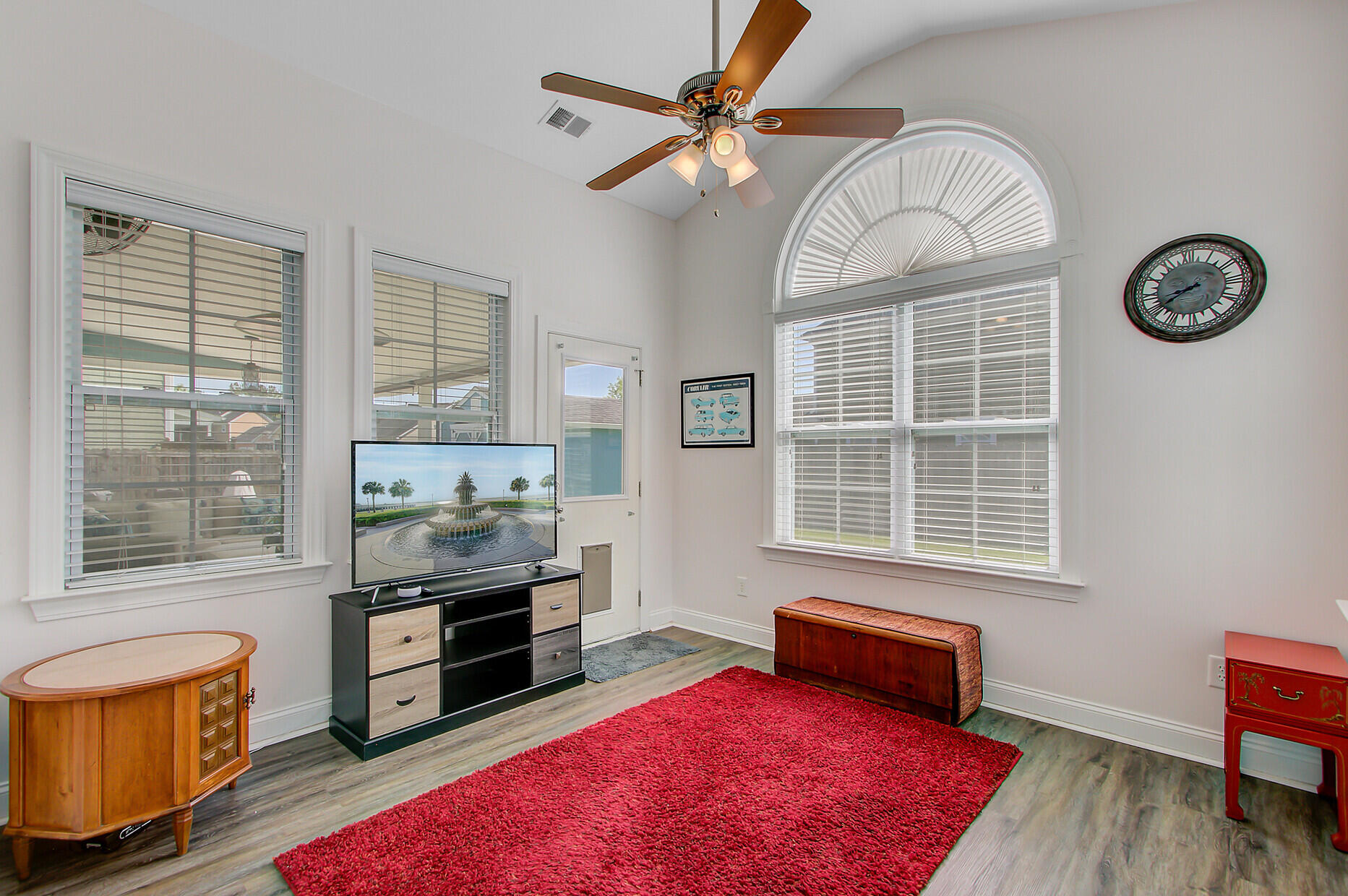 3801 Canary Court