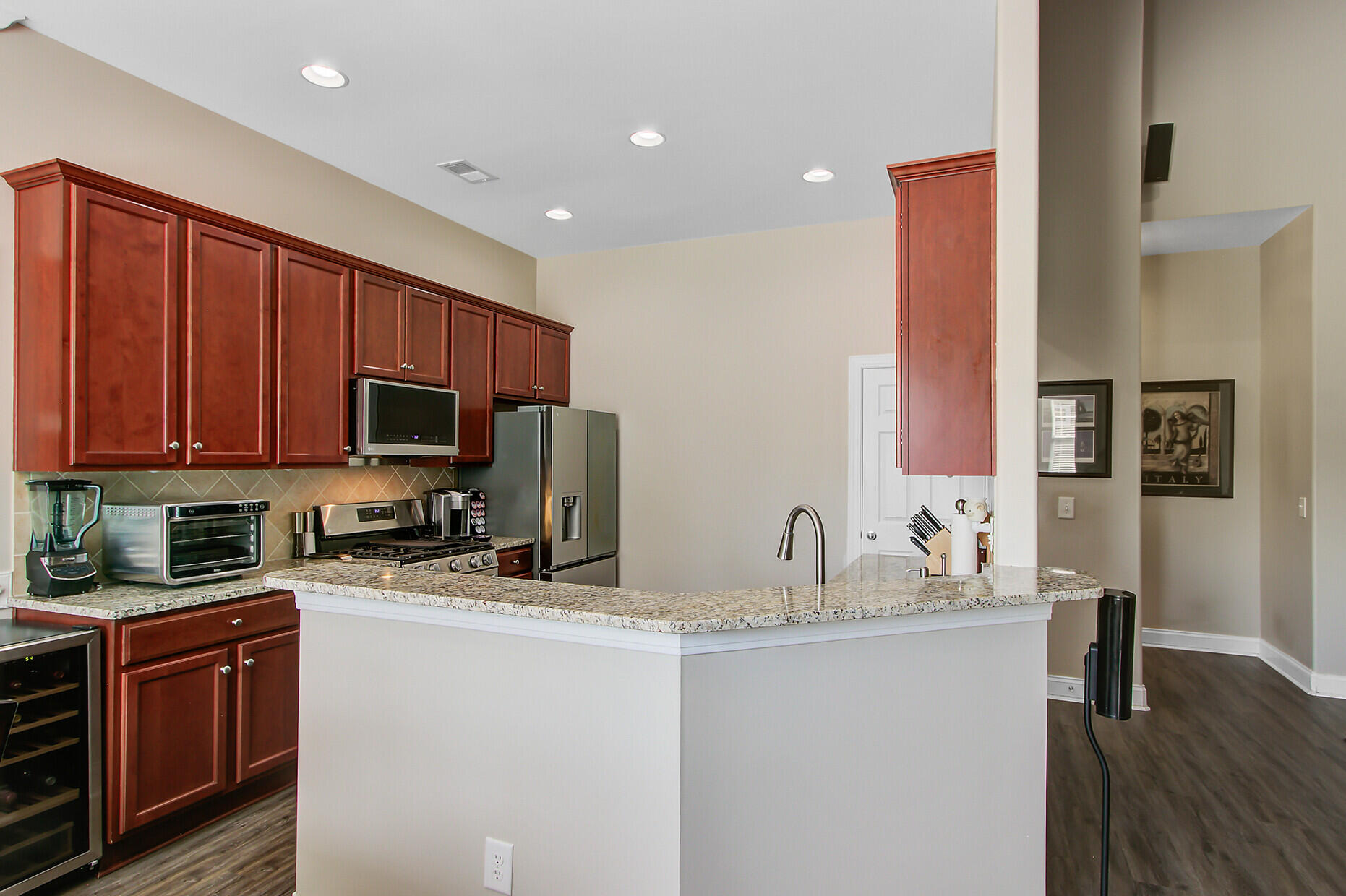 3801 Canary Court