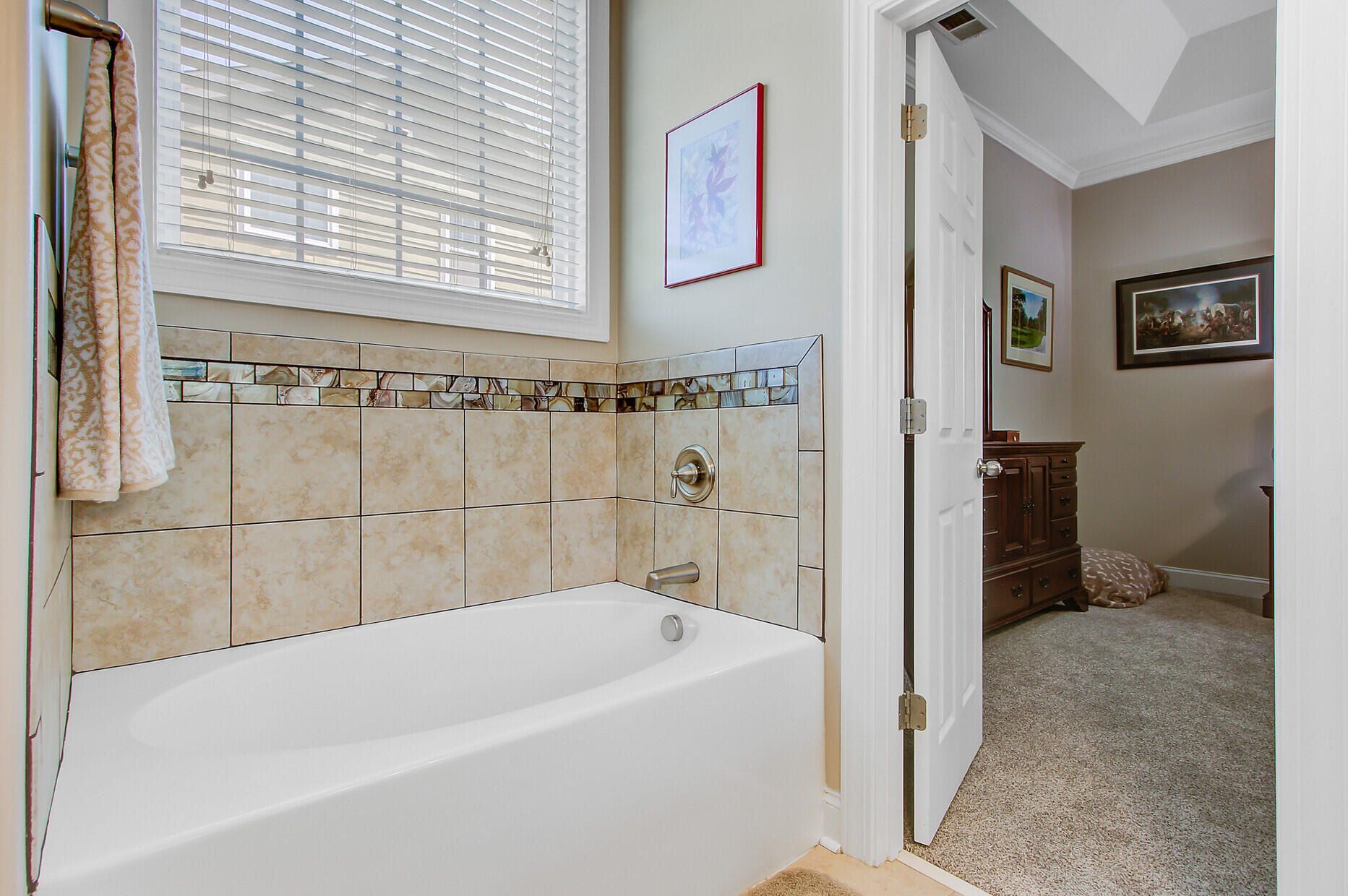 3801 Canary Court