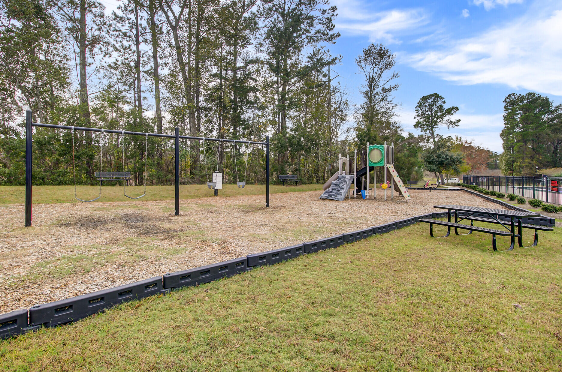 3801 Canary Court