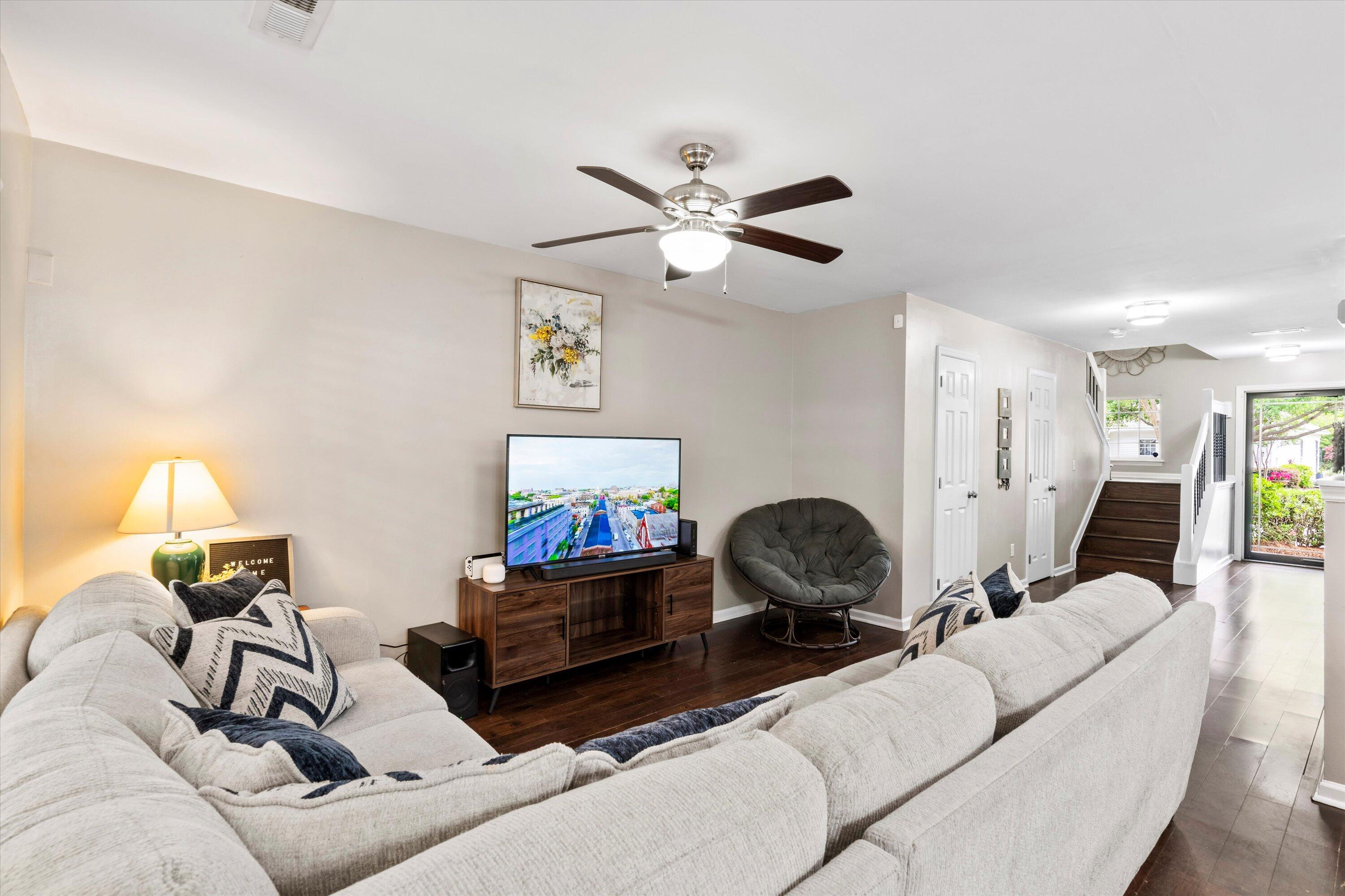 8676 Grassy Oak Trail