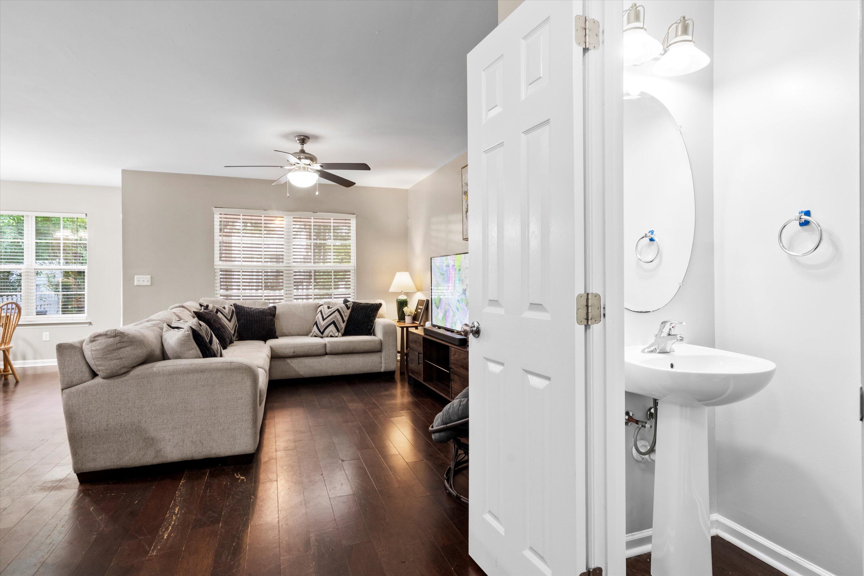 8676 Grassy Oak Trail