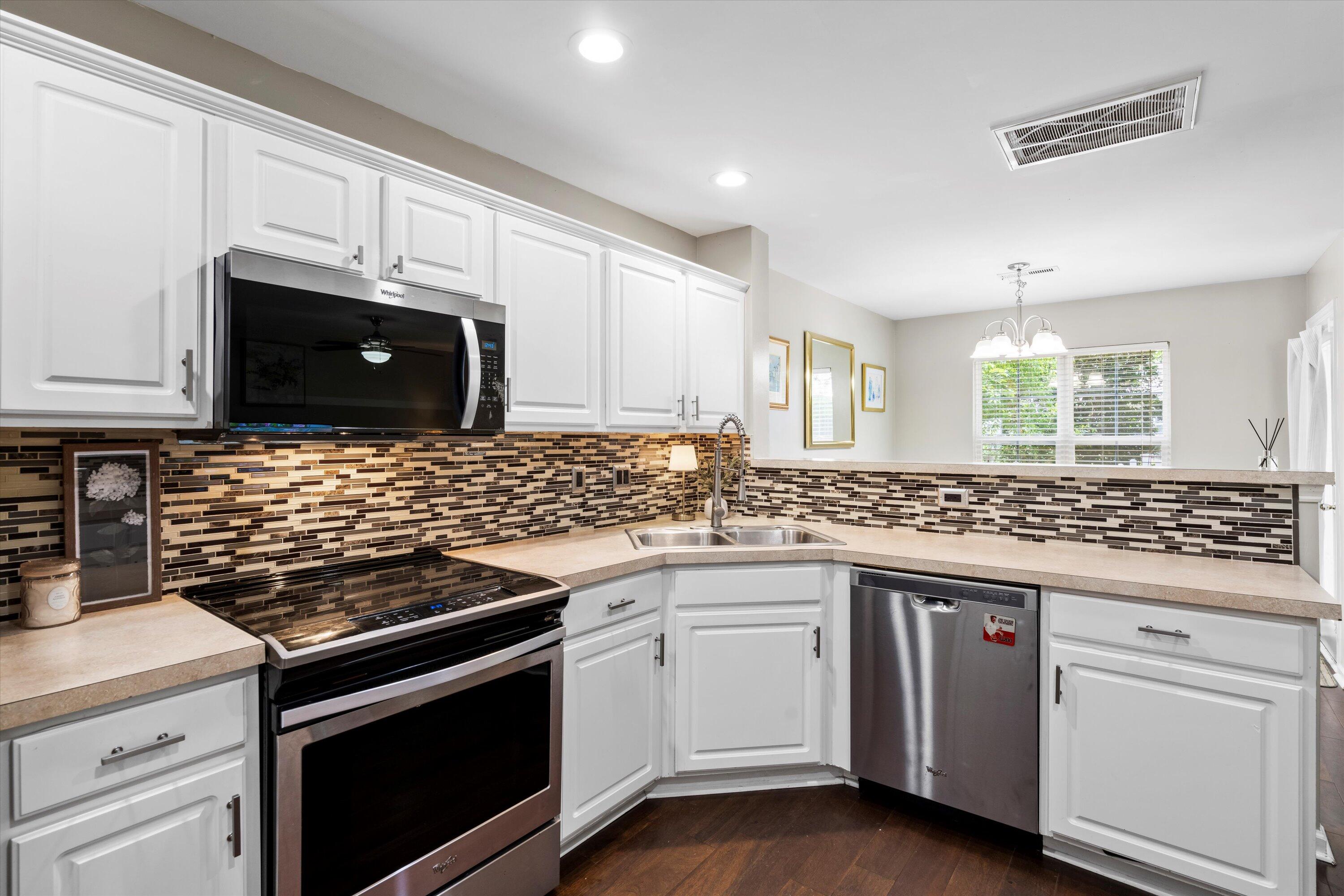 8676 Grassy Oak Trail