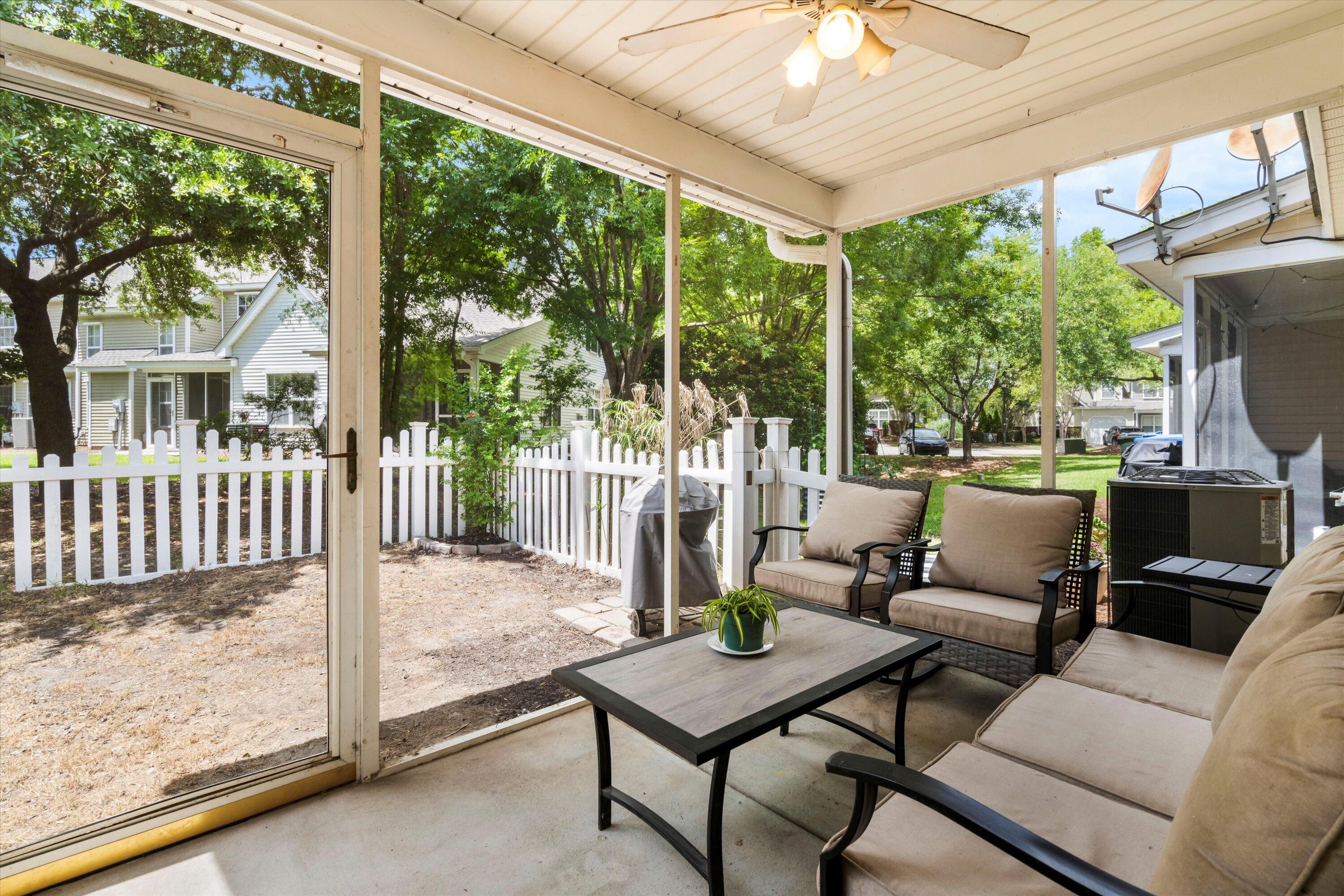 8676 Grassy Oak Trail