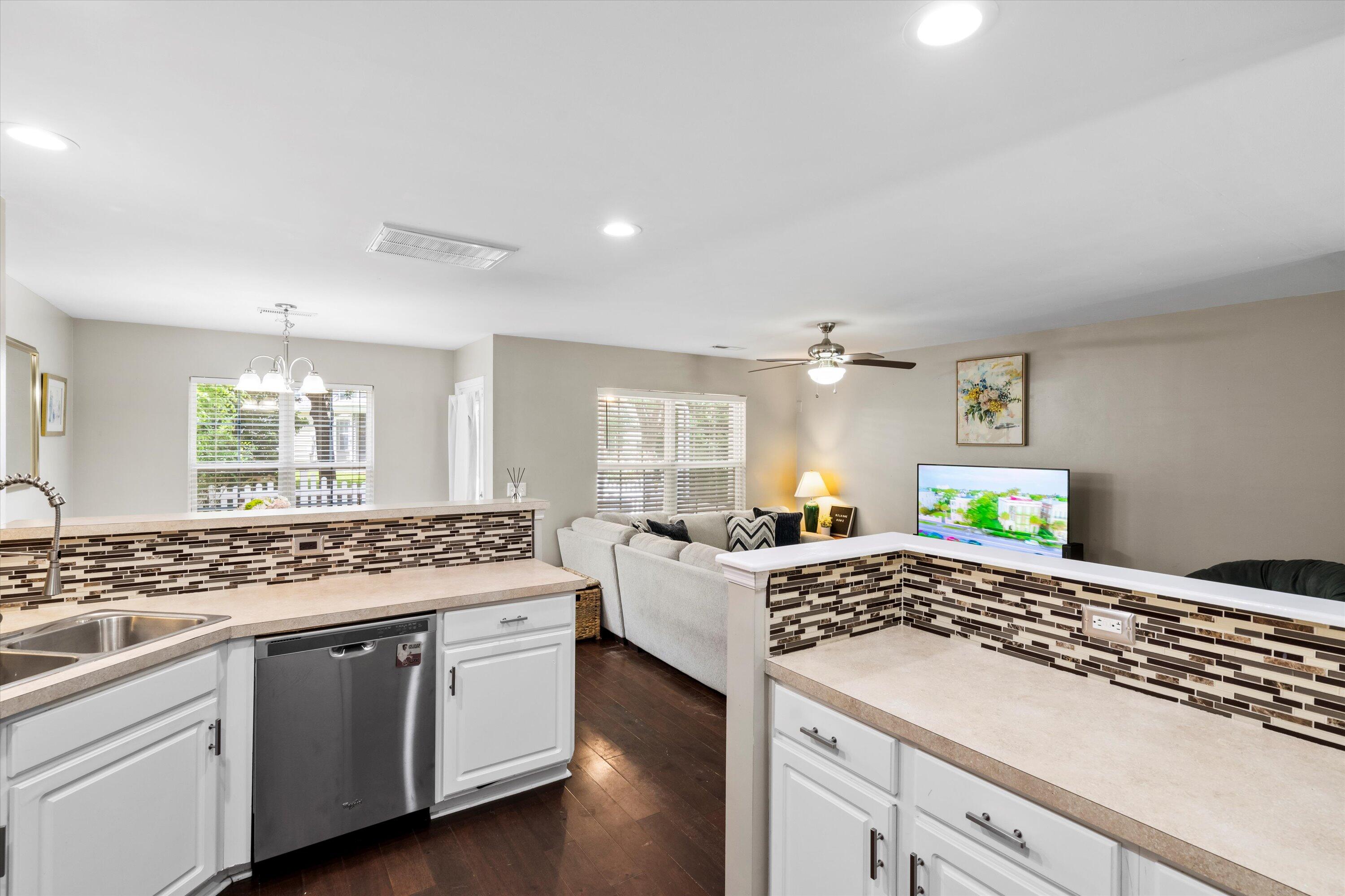 8676 Grassy Oak Trail