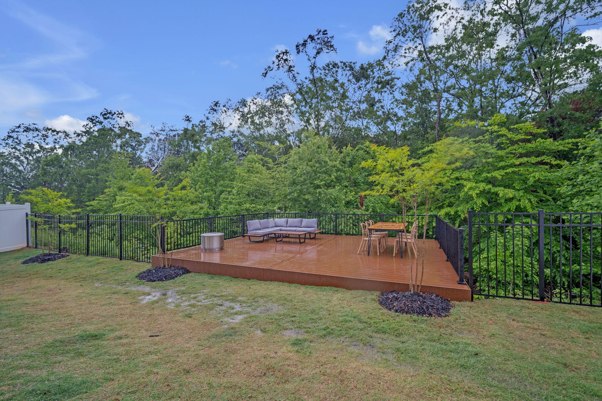 445 Oswego Court
