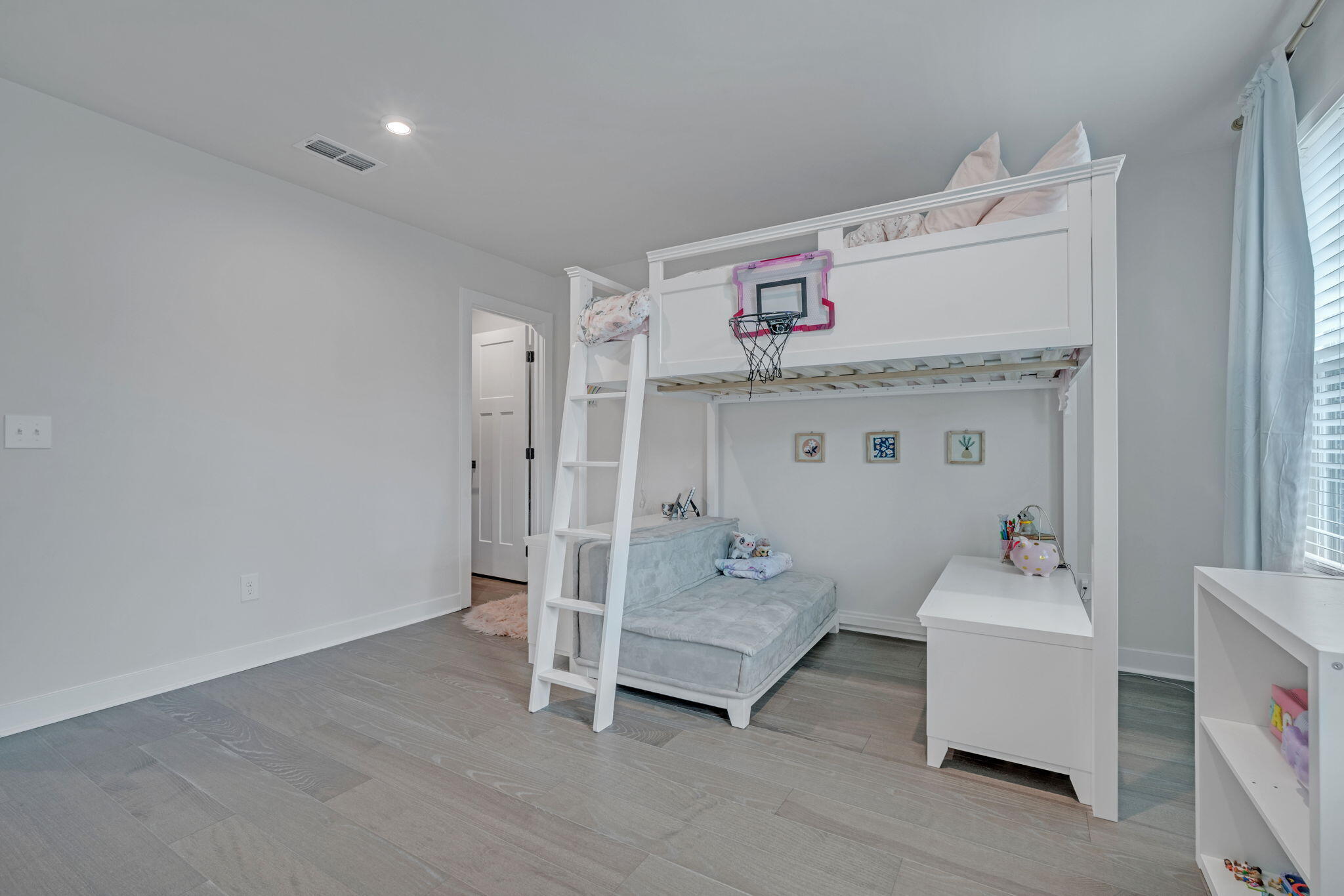 445 Oswego Court