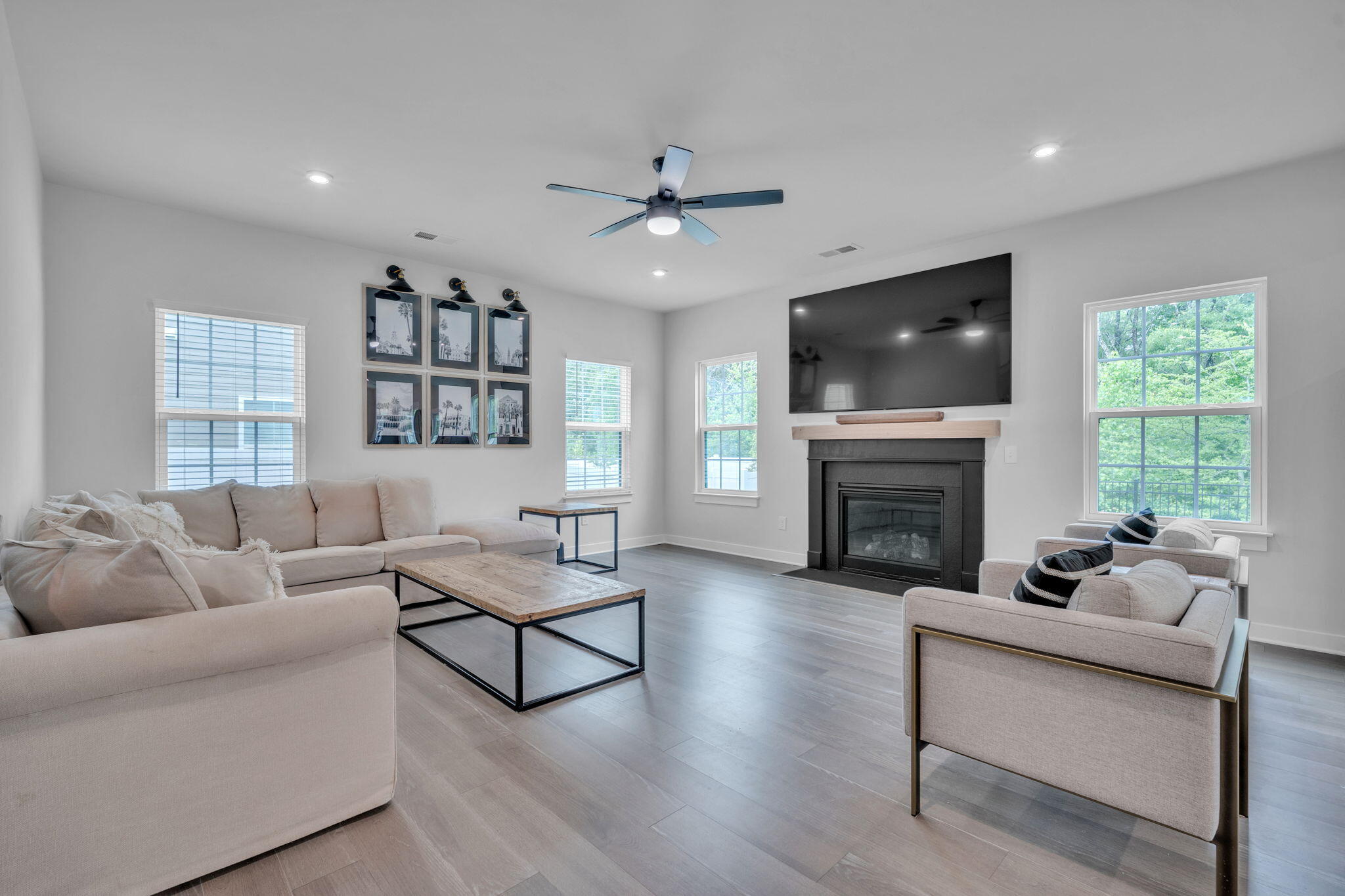 445 Oswego Court
