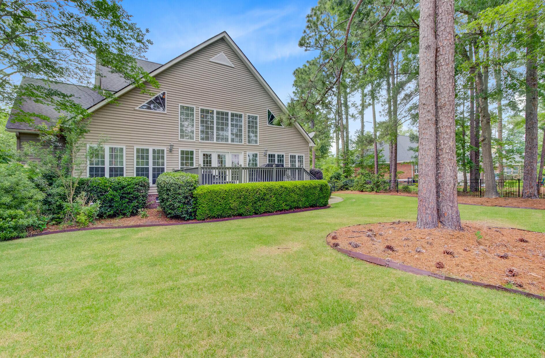 204 Bellerive Lane