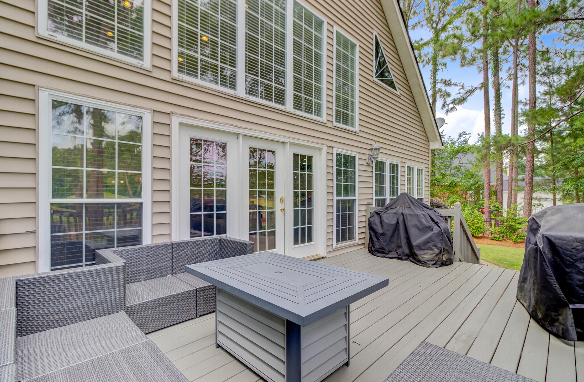 204 Bellerive Lane