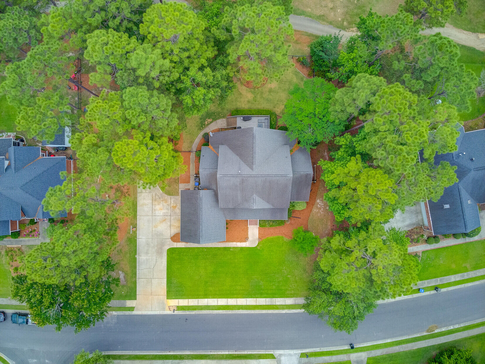 204 Bellerive Lane