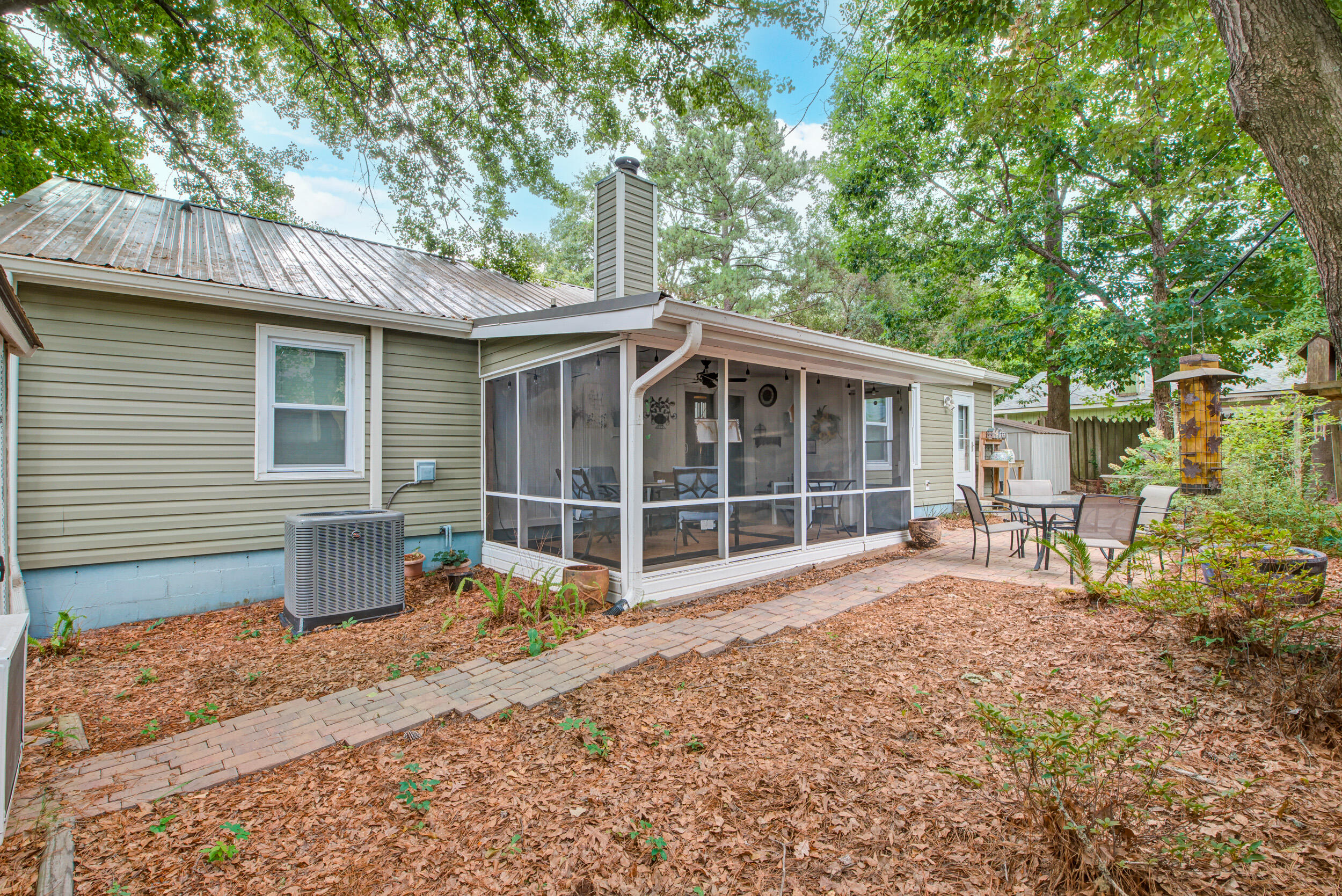 109 Willow Court