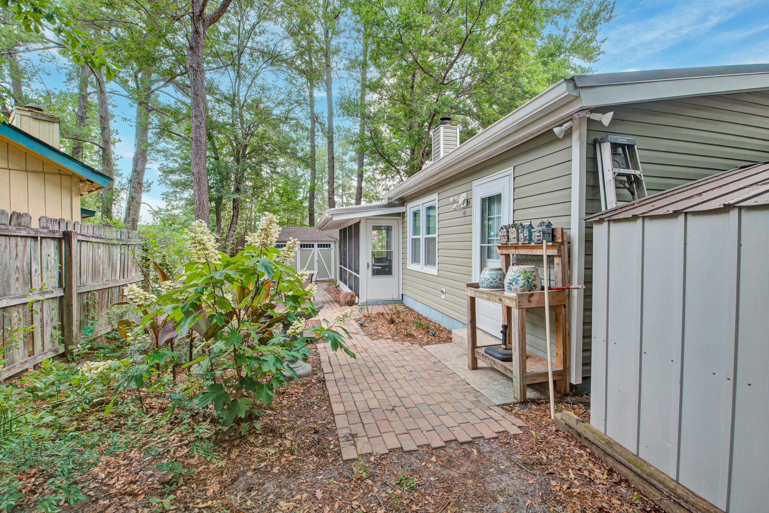 109 Willow Court