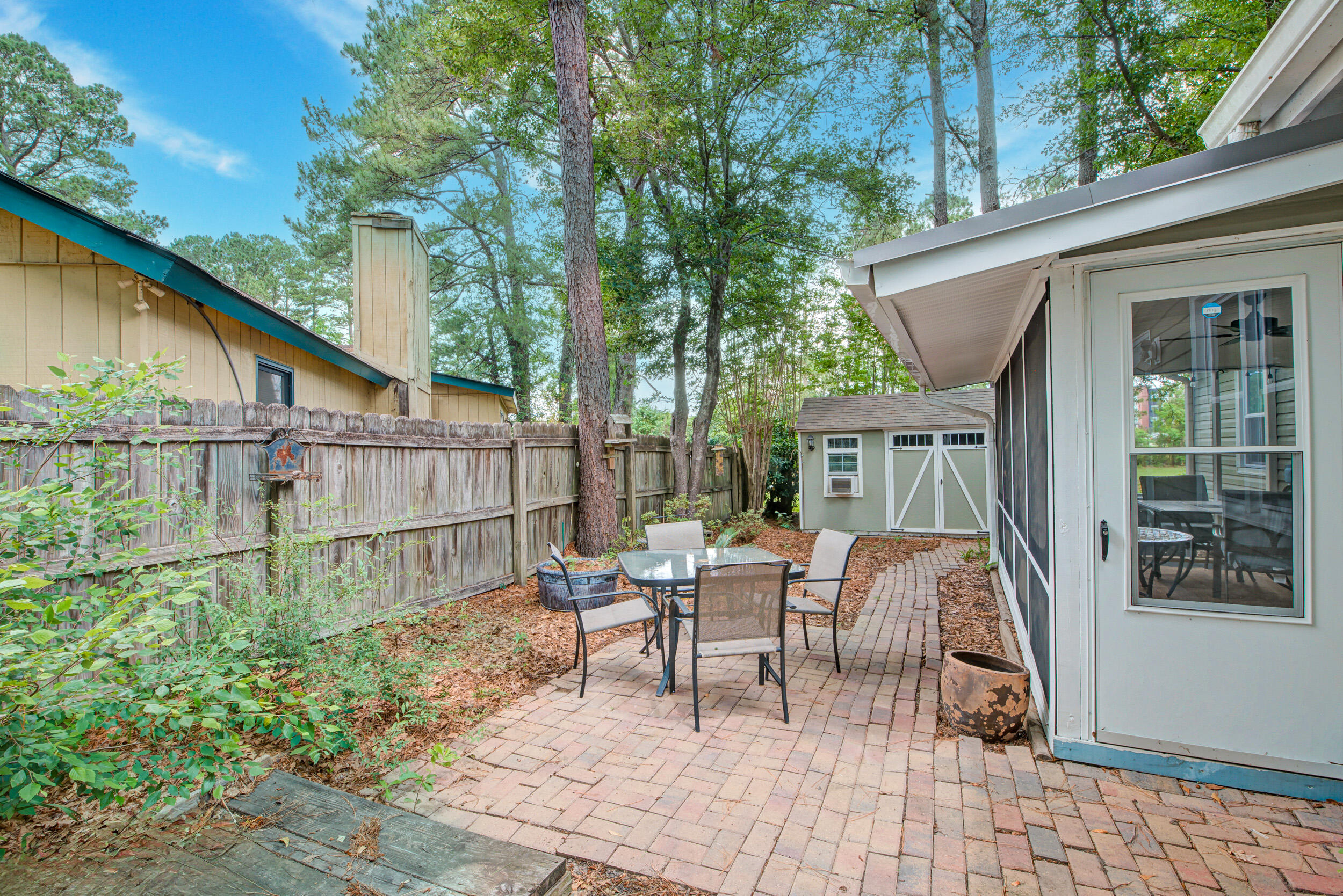 109 Willow Court
